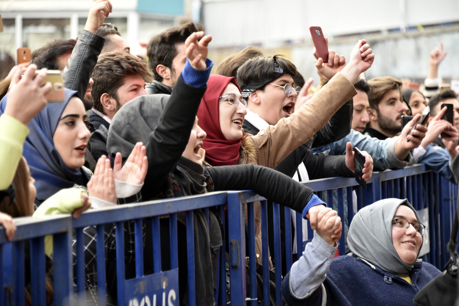 Gümüşhane’de Başkan Çimen’e destek konseri 65