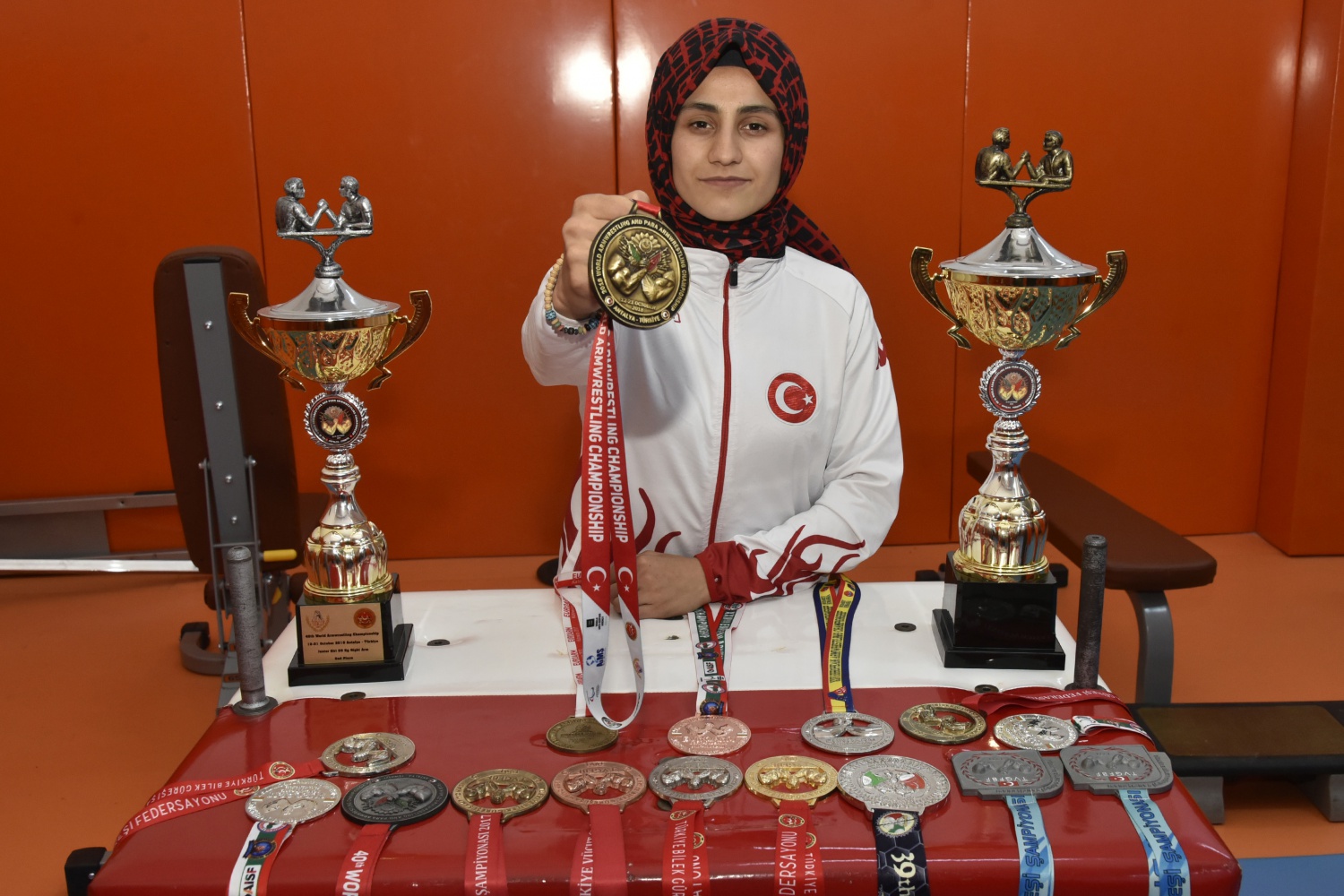 Pes etmedi, çalıştı 3 yılda dünya şampiyonu oldu 31