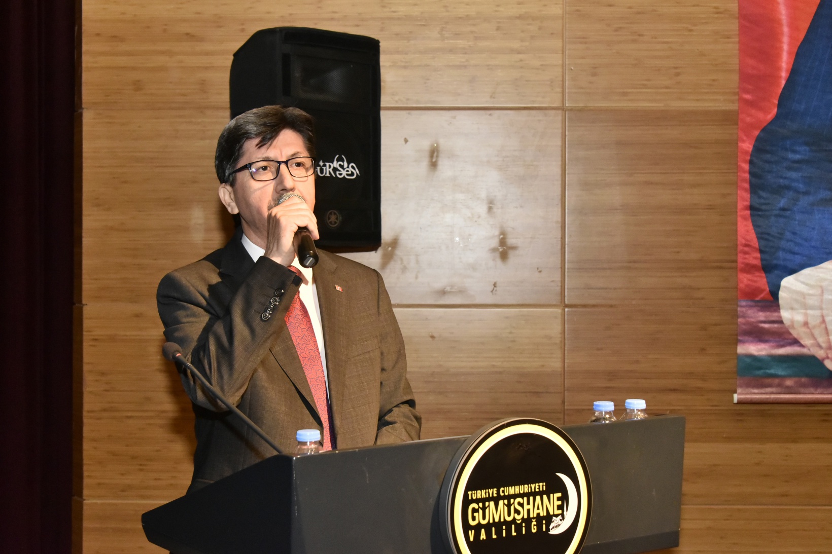 Gümüşhane’de Öğretmenler Günü kutlandı 18