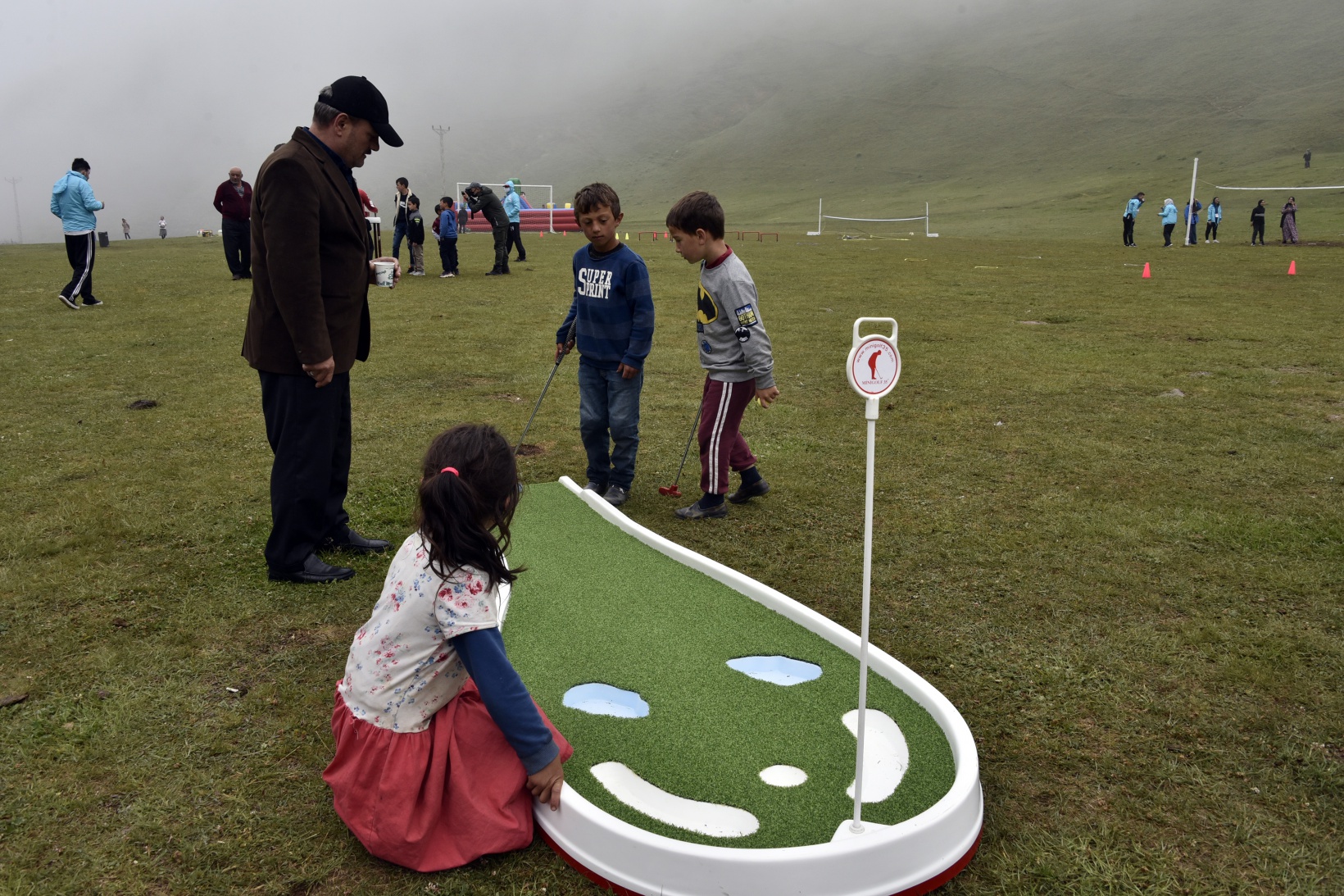 2 bin metredeki yaylada spor şenliği yapıldı 32
