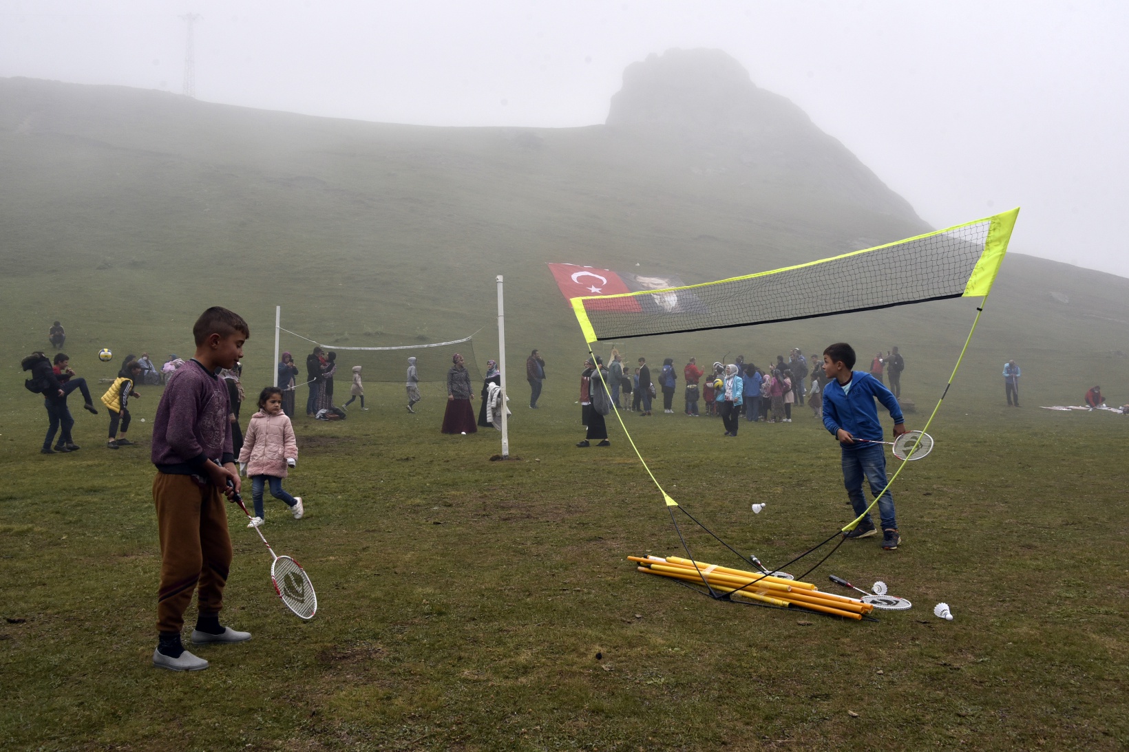 2 bin metredeki yaylada spor şenliği yapıldı 41