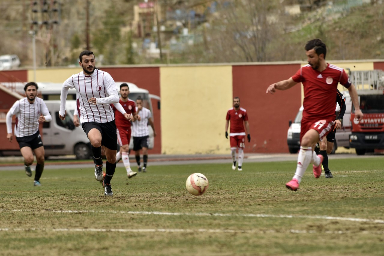 Gümüş Kartal'ı aşamadı: 0-0 15