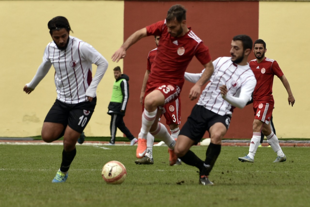 Gümüş Kartal'ı aşamadı: 0-0 25