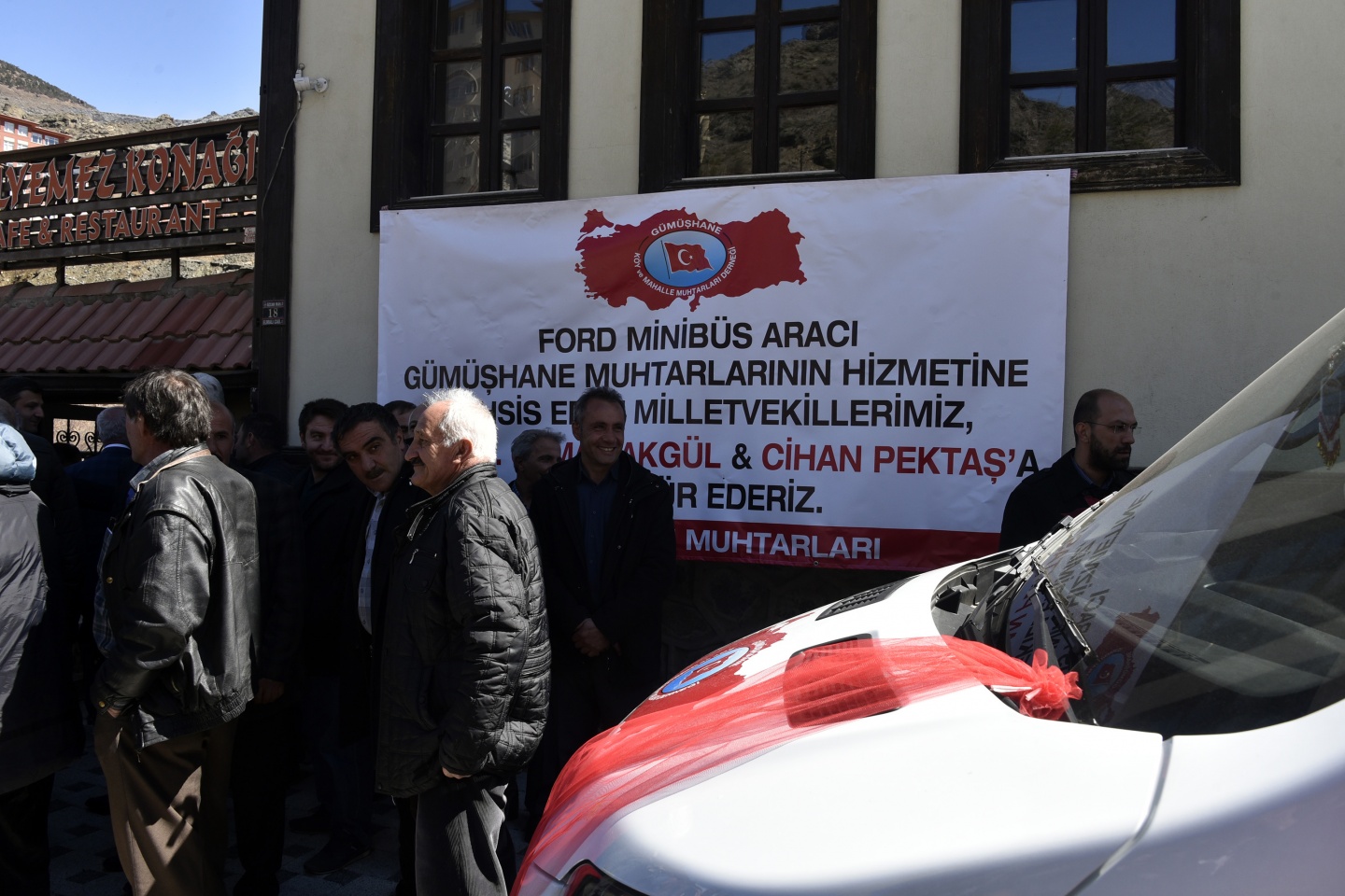 Gümüşhane Muhtarlar Derneği minibüsüne kavuştu 16