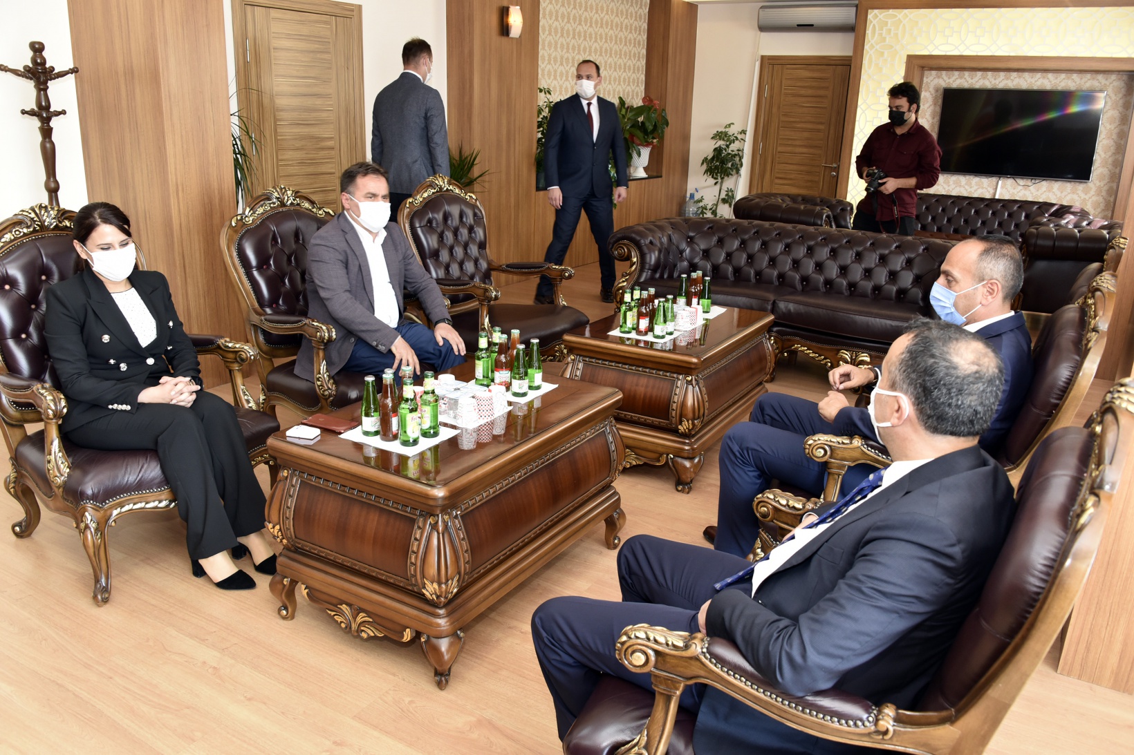 Gümüşhane’nin ilk kadın kaymakamı görevine başladı 5