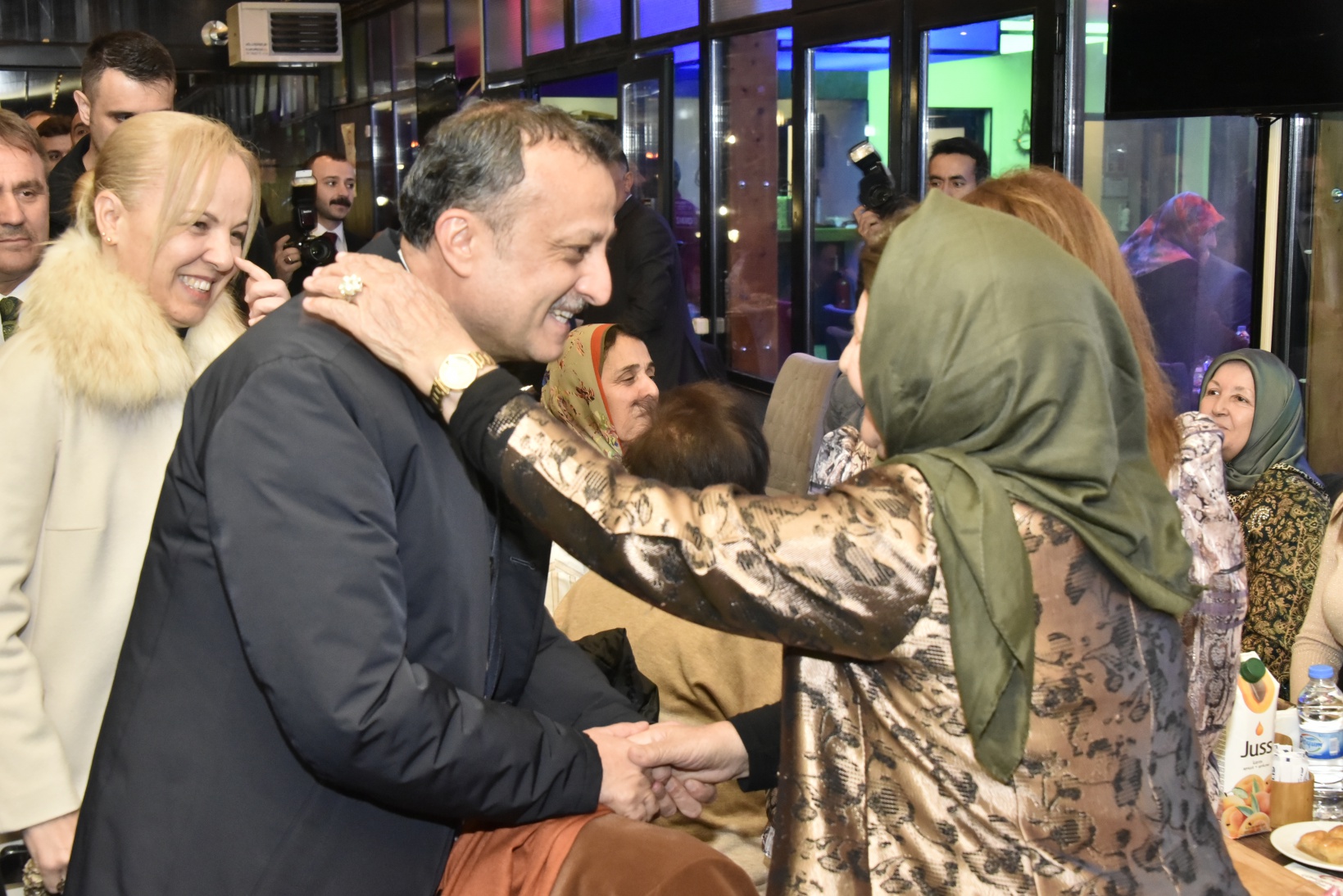 Öğretmenler yemekte buluştu 7