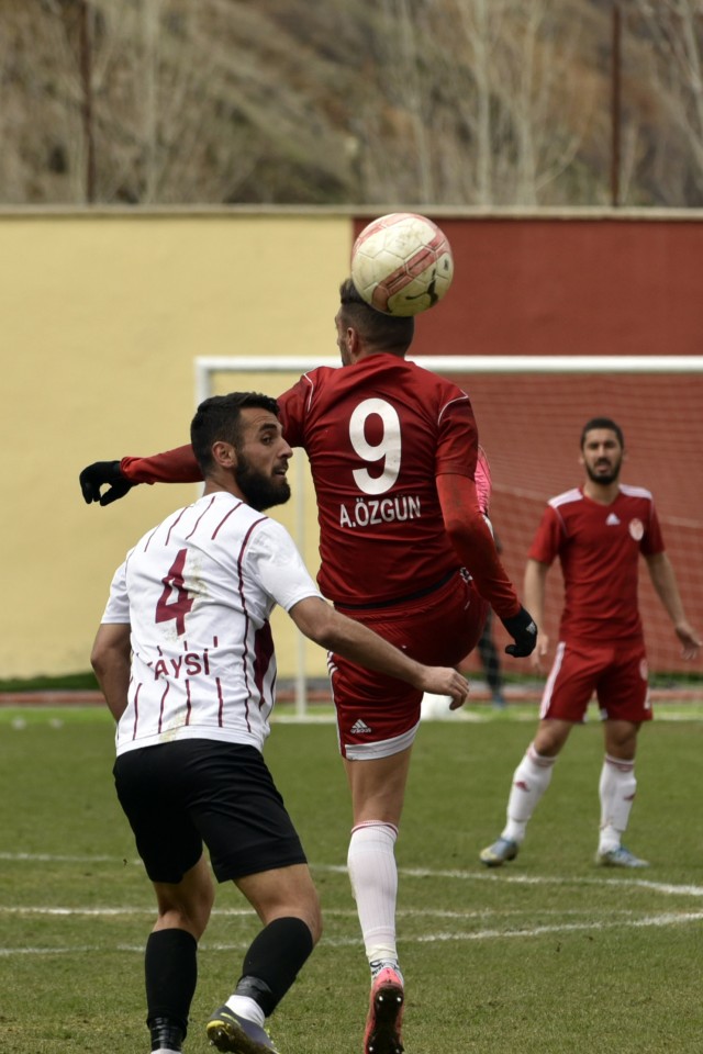 Gümüş Kartal'ı aşamadı: 0-0 36