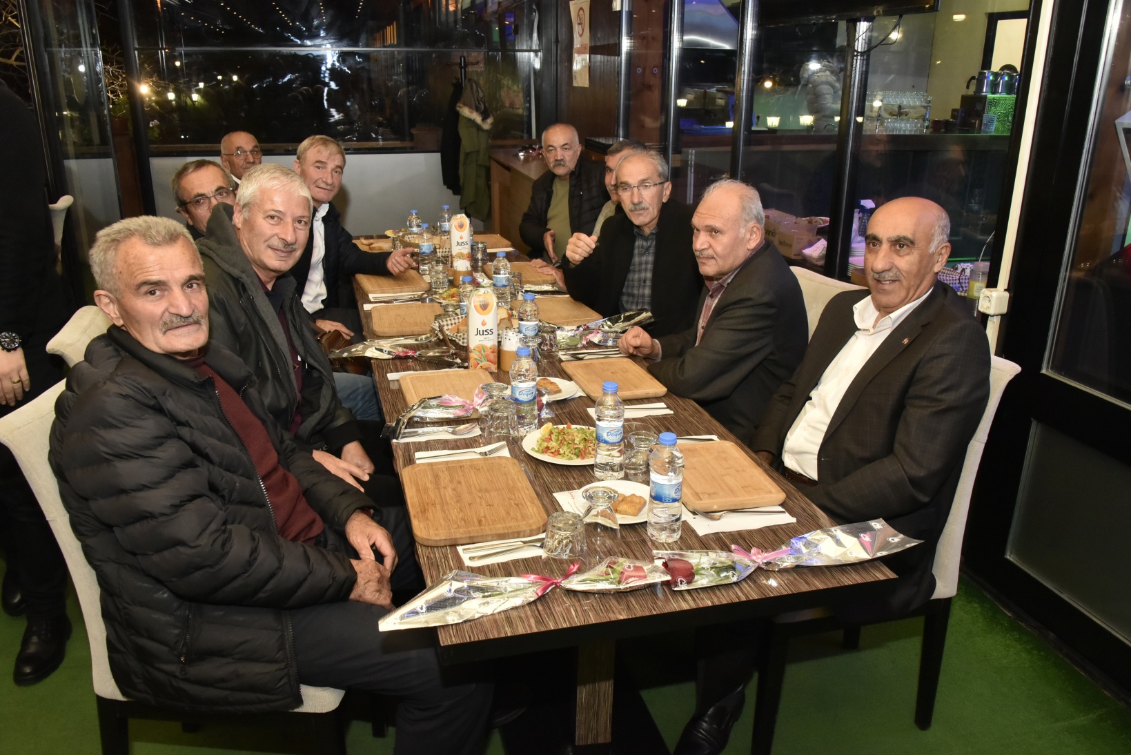 Öğretmenler yemekte buluştu 8