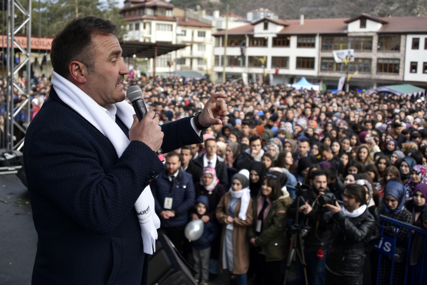 Gümüşhane’de Başkan Çimen’e destek konseri 56