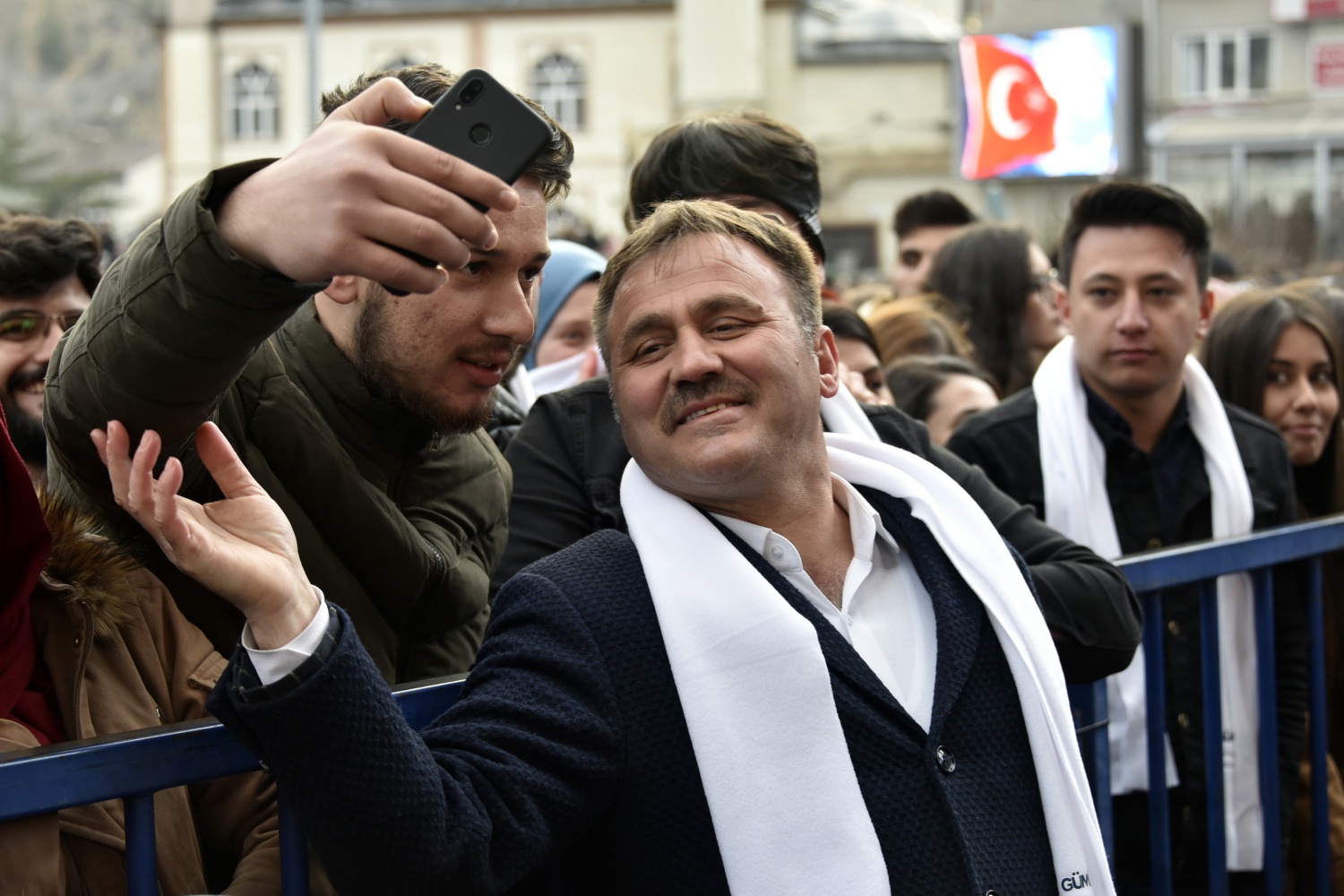 Gümüşhane’de Başkan Çimen’e destek konseri 54