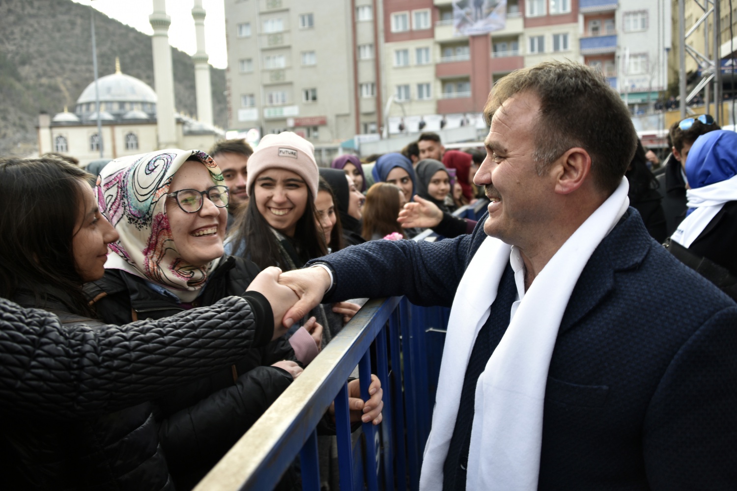 Gümüşhane’de Başkan Çimen’e destek konseri 42