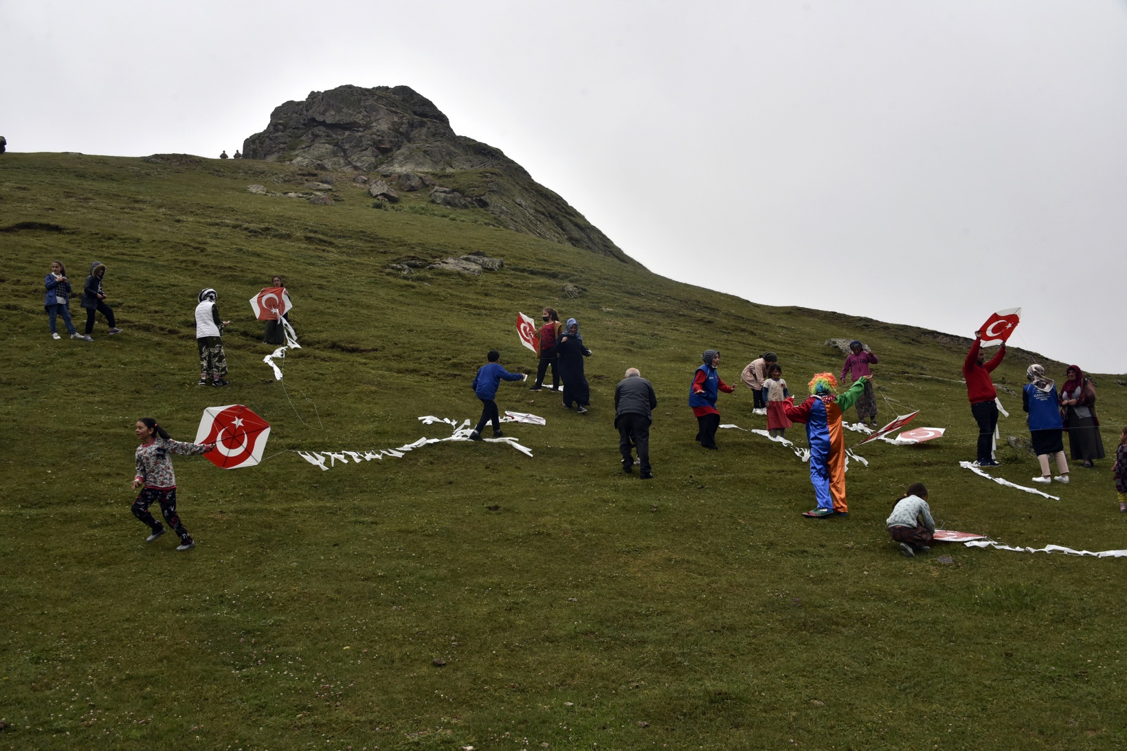 2 bin metredeki yaylada spor şenliği yapıldı 21