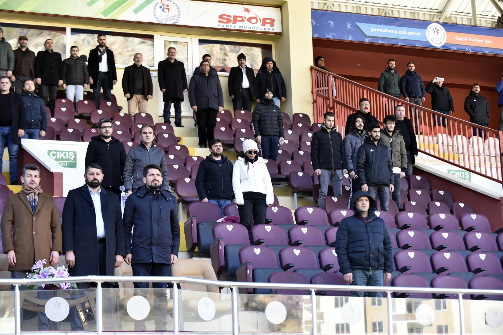 Gümüş perişan: 1-4 34