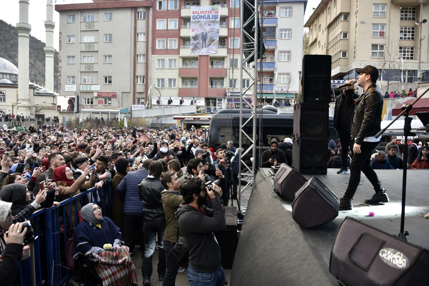 Gümüşhane’de Başkan Çimen’e destek konseri 88