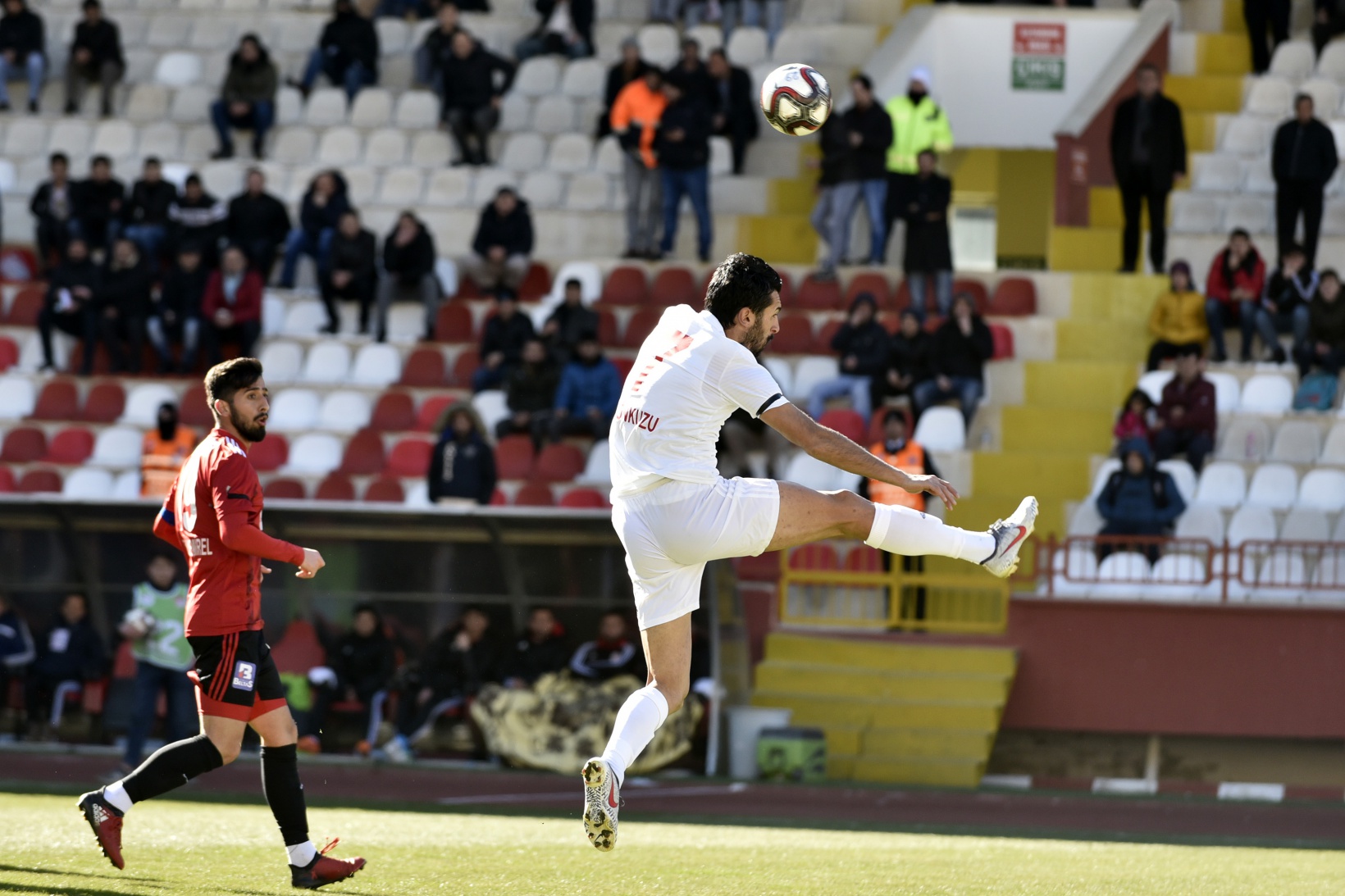 Gümüş perişan: 1-4 40