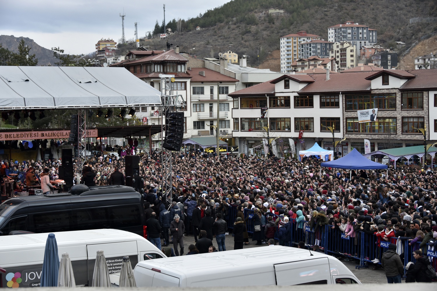 Gümüşhane’de Başkan Çimen’e destek konseri 94