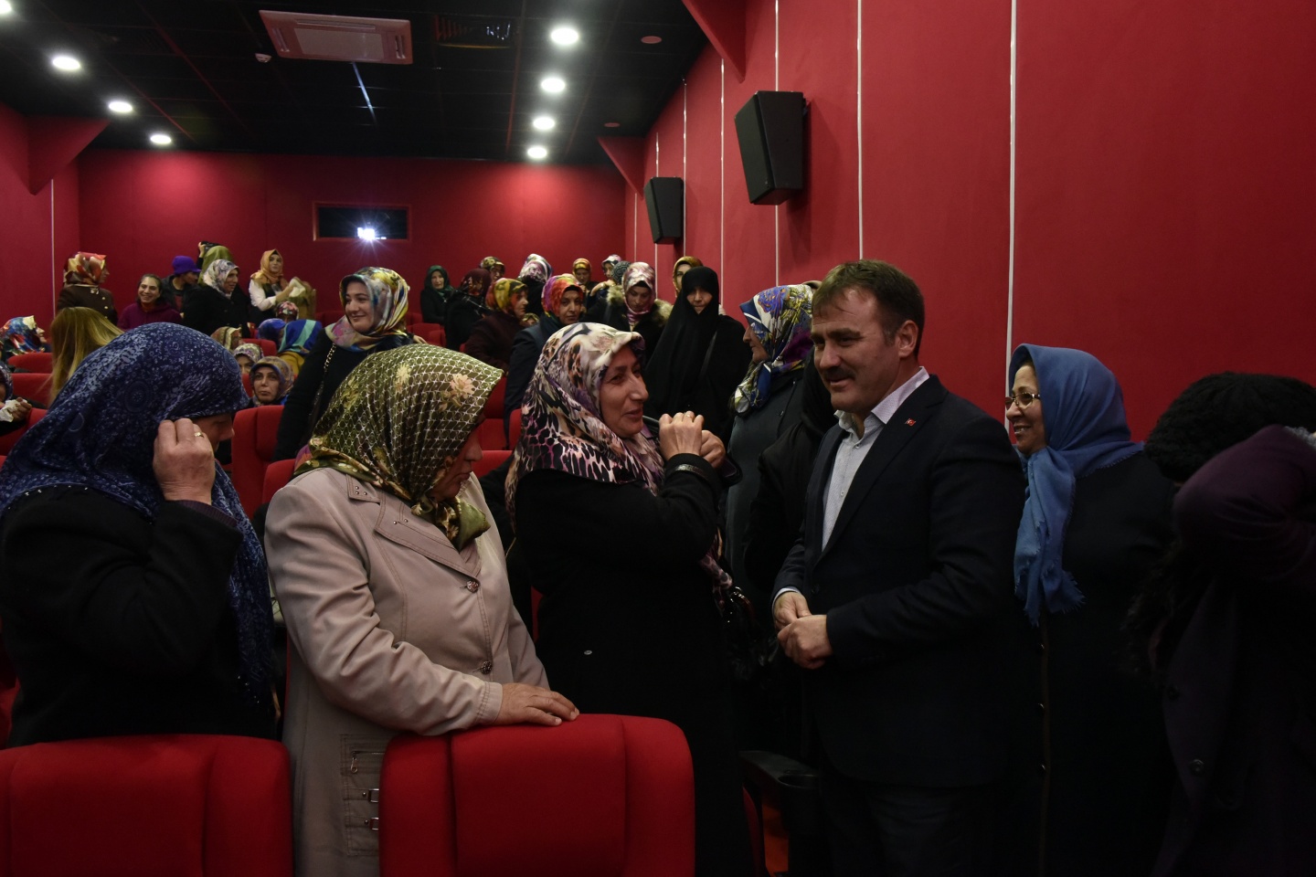 Hayatlarında ilk kez sinemaya gittiler 7