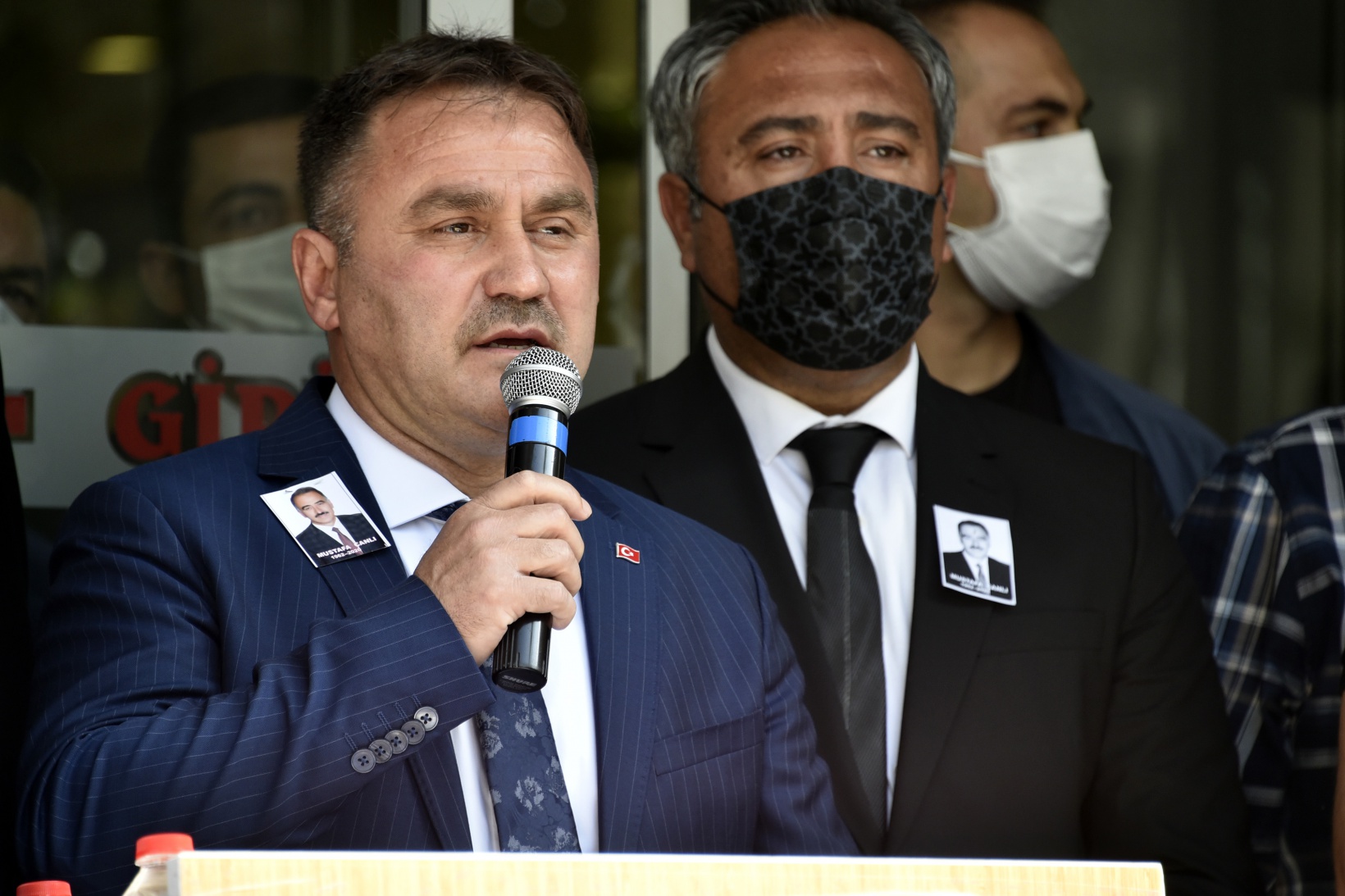 Mustafa Canlı son yolculuğuna uğurlandı 27