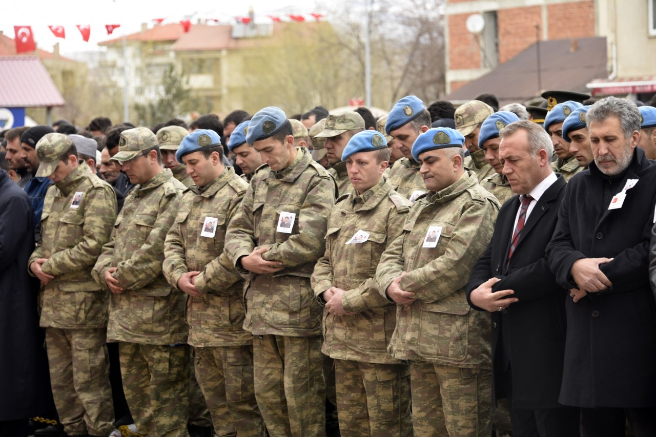 Gümüşhane şehidini uğurladı… 38