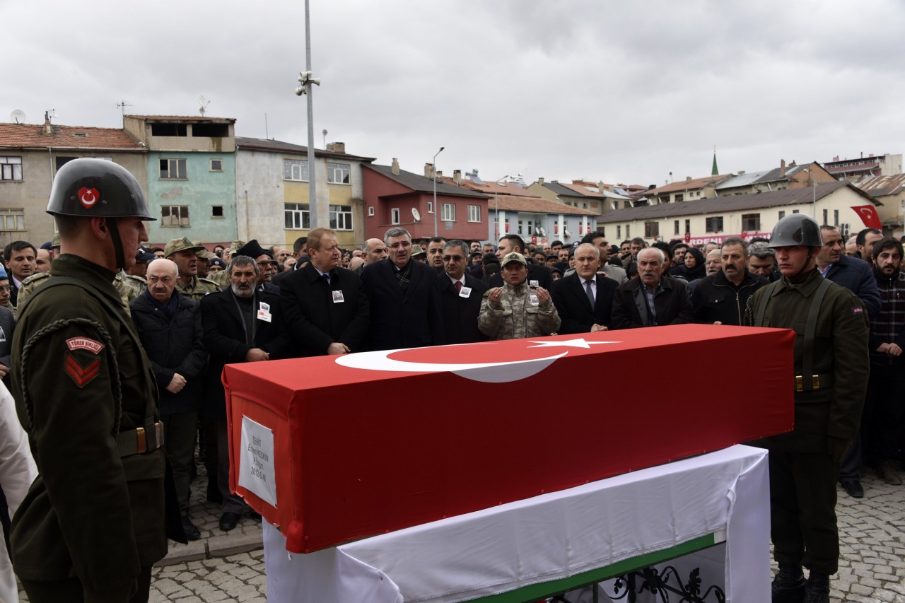 Gümüşhane şehidini uğurladı… 20