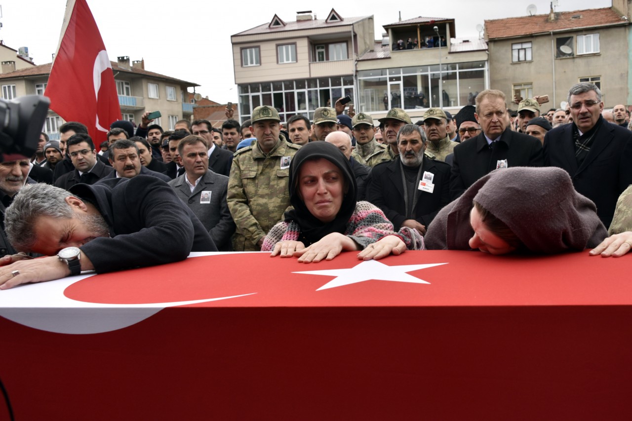 Gümüşhane şehidini uğurladı… 21