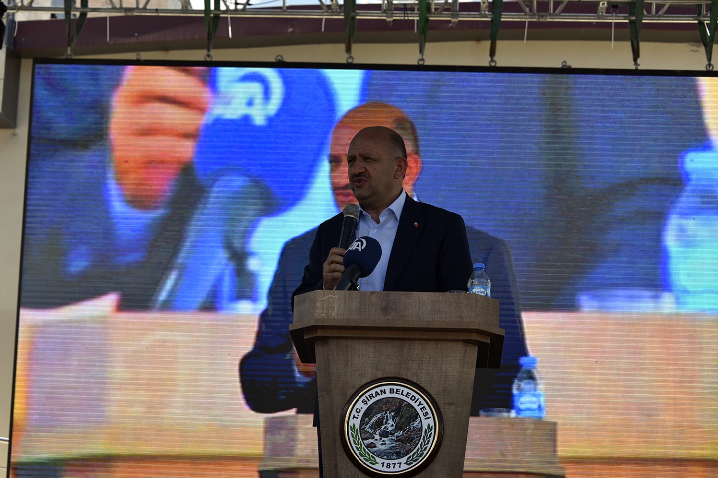 Başbakan Yardımcısı Fikri Işık Şiran'da 29