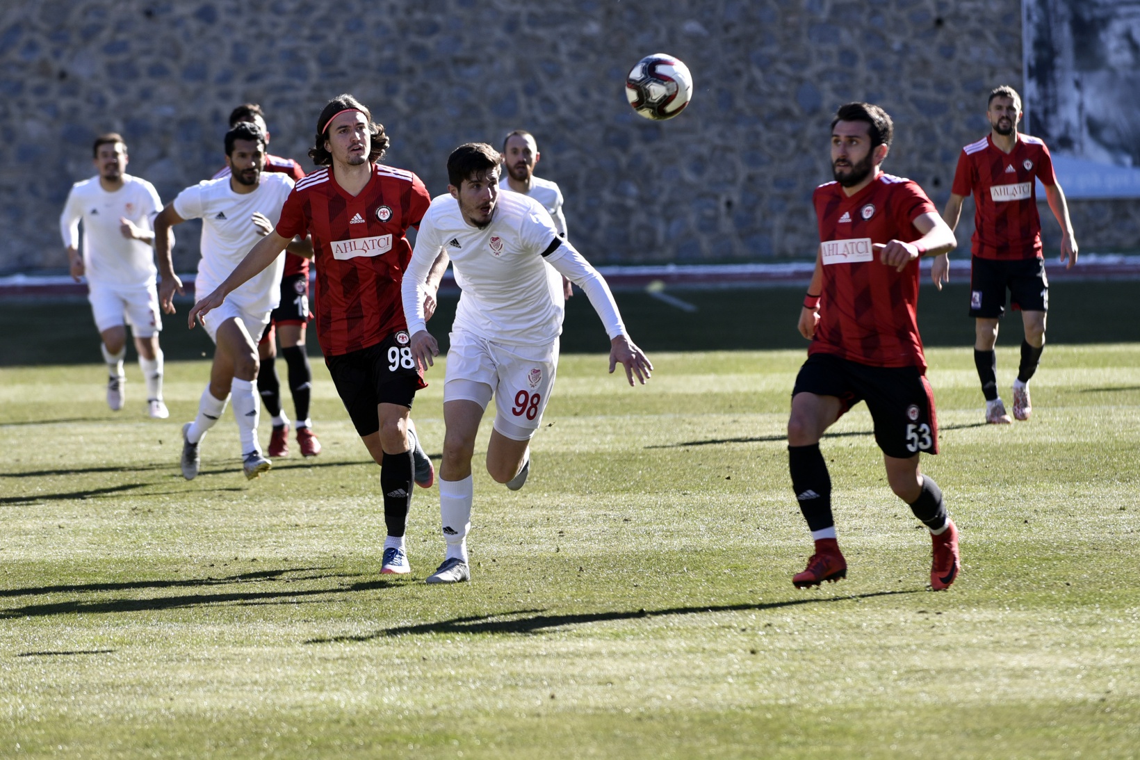 Gümüş perişan: 1-4 33