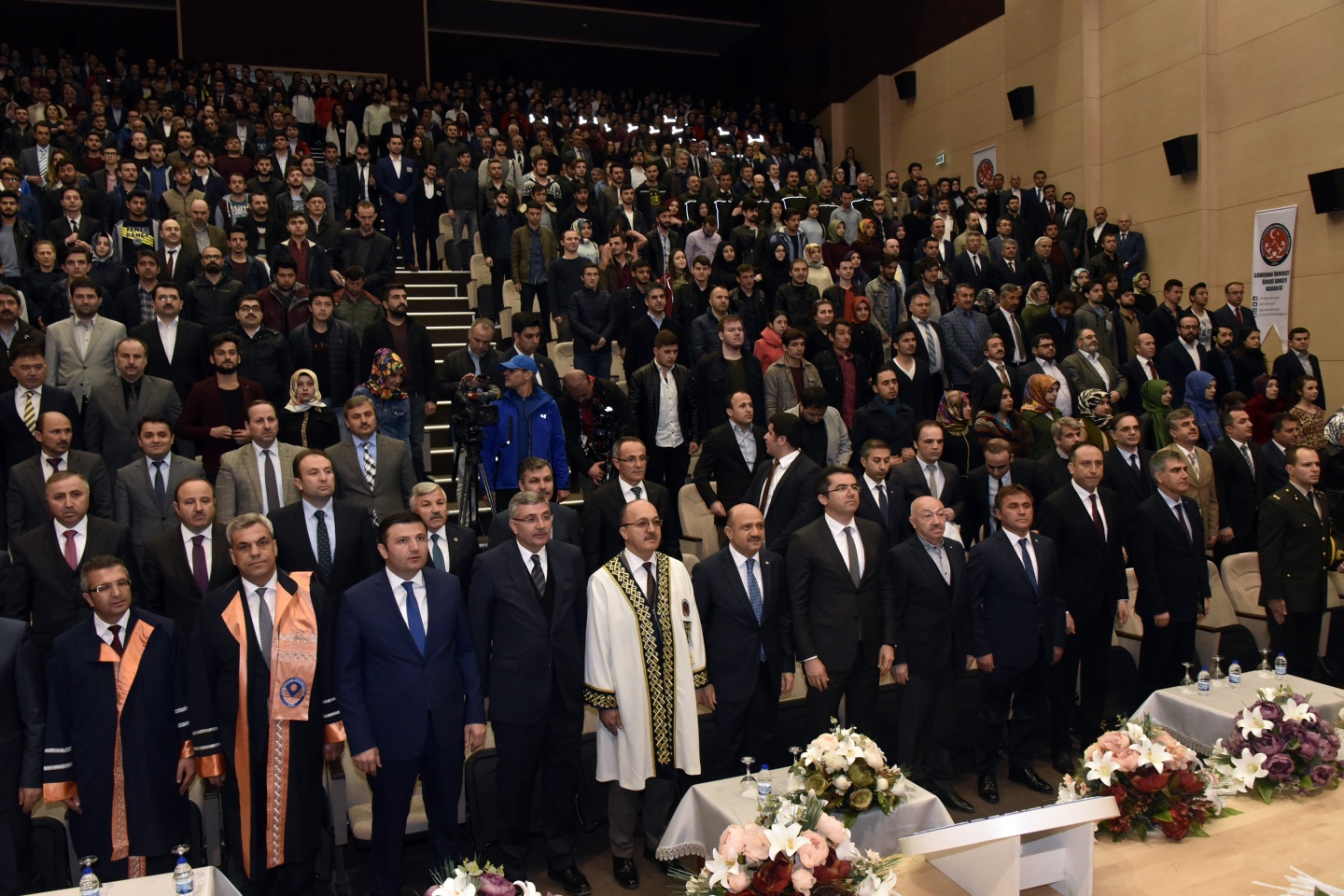 Bakan Işık, üniversite öğrencilerine yeni sistemi anlattı 13