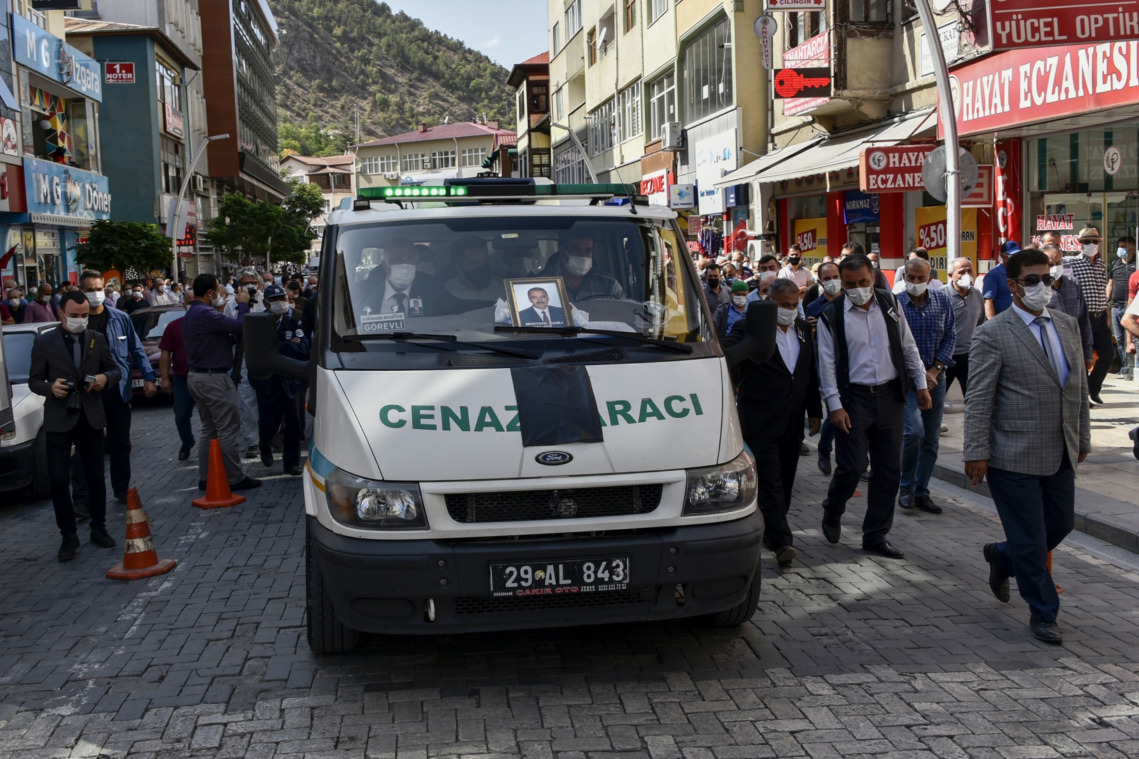 Mustafa Canlı son yolculuğuna uğurlandı 33