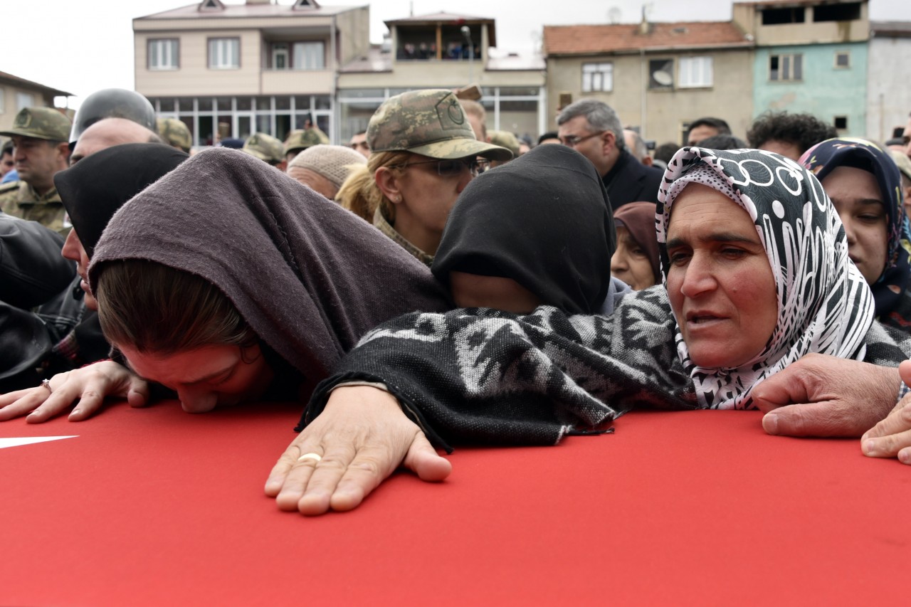 Gümüşhane şehidini uğurladı… 24