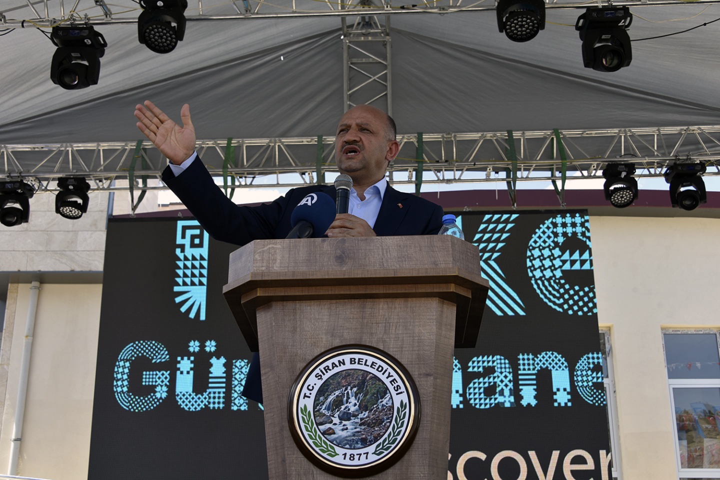 Başbakan Yardımcısı Fikri Işık Şiran'da 31