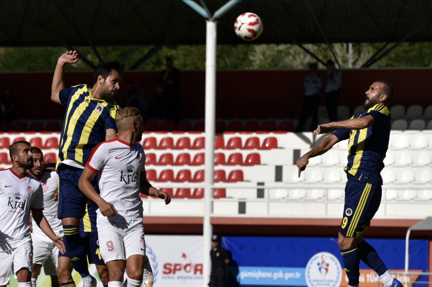 Gümüş'ten yine 1 puan 48