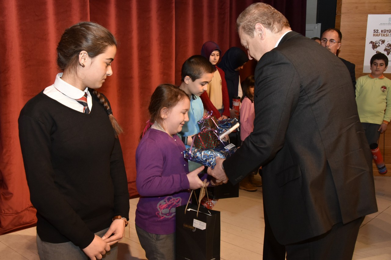 Gümüşhane’de Kütüphaneler Haftası Kutlandı 7