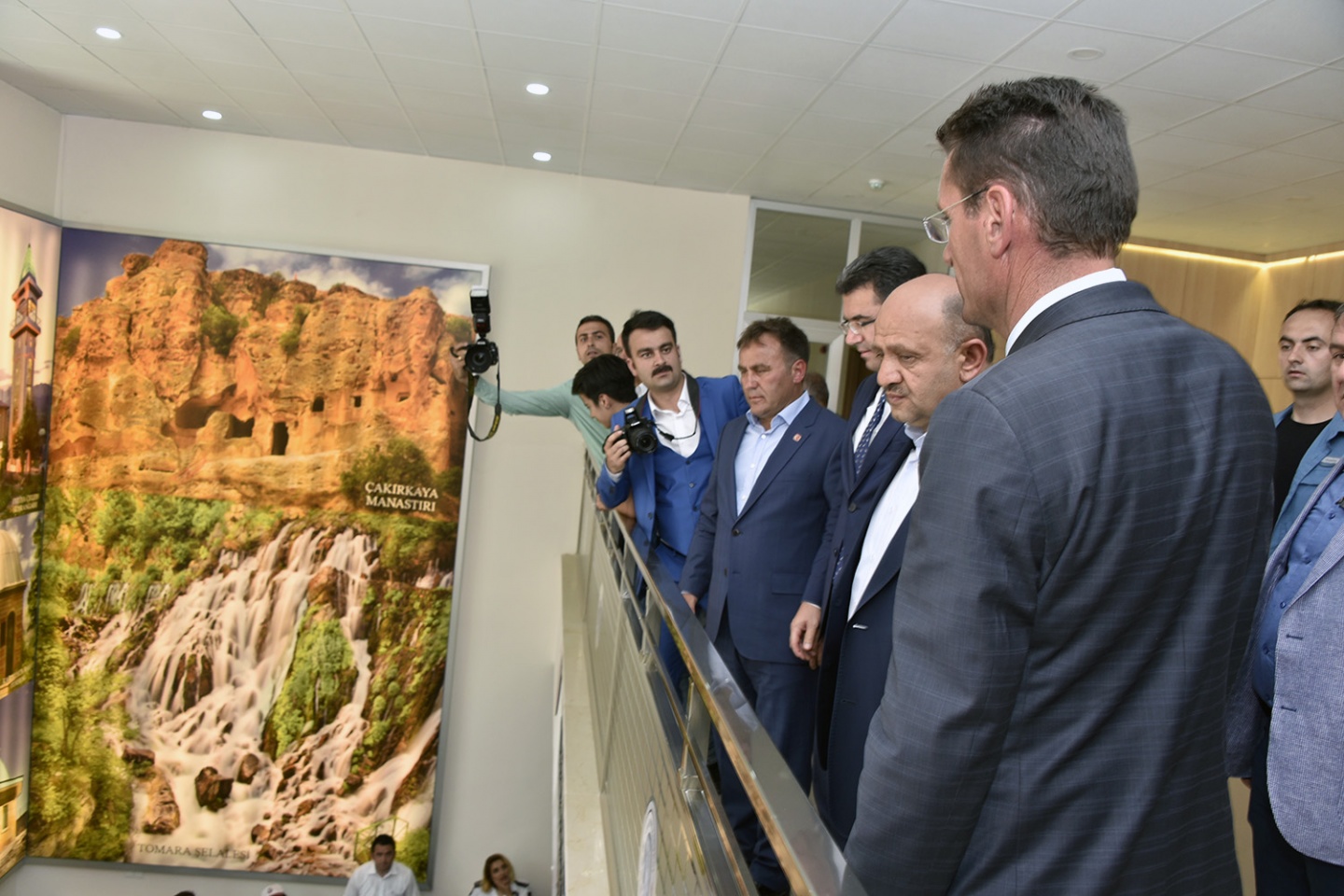 Başbakan Yardımcısı Fikri Işık Şiran'da 39