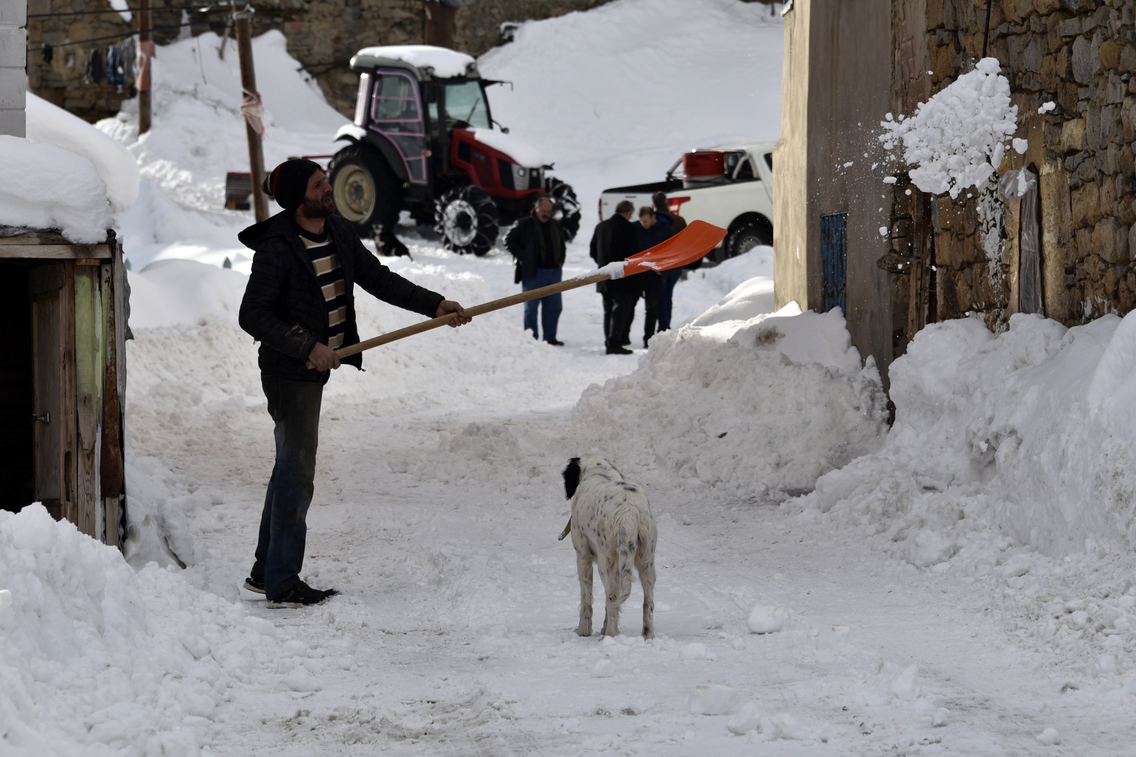 Gümüşhane’de karla mücadele çalışmaları devam ediyor 4