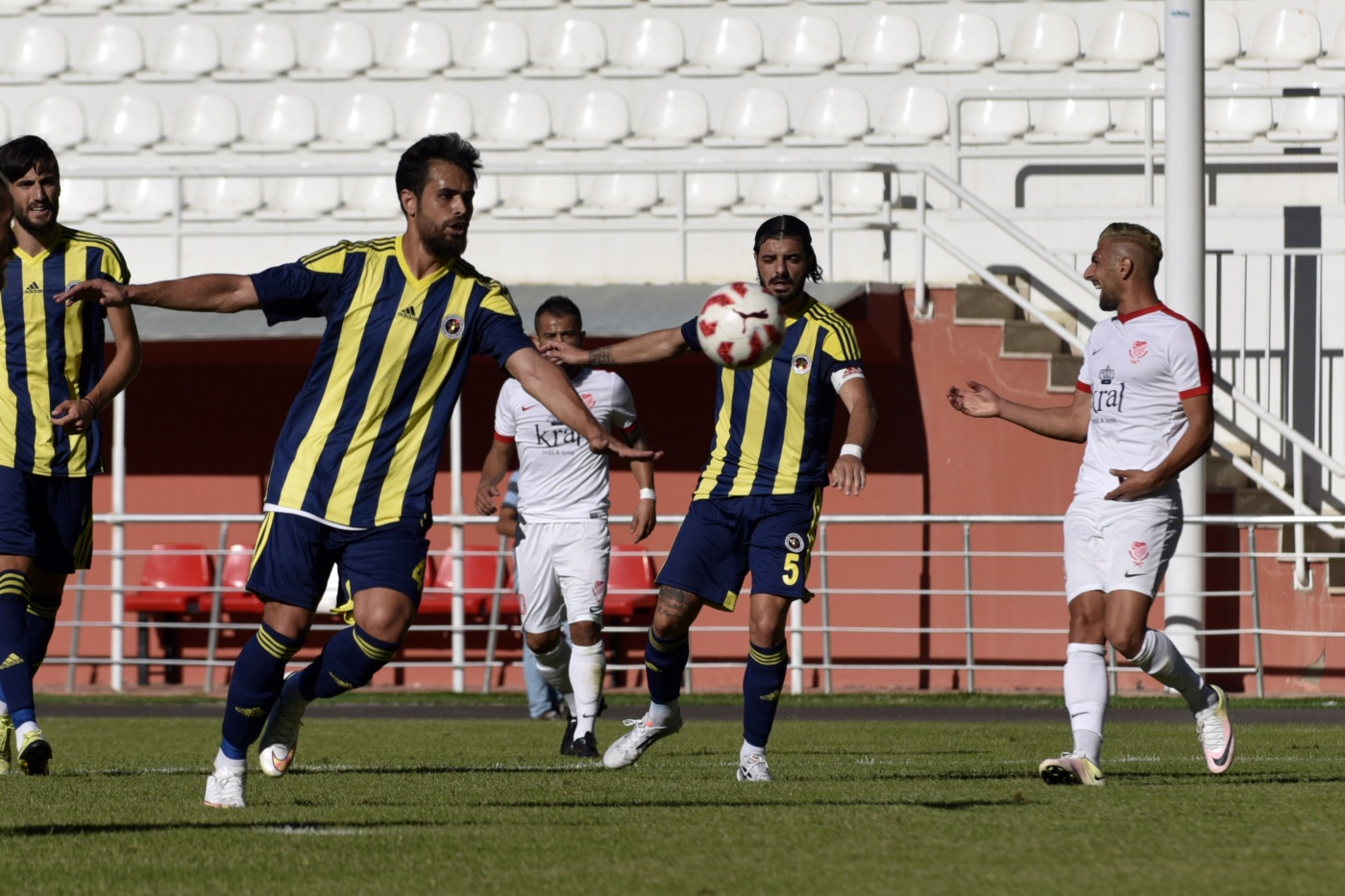 Gümüş'ten yine 1 puan 66