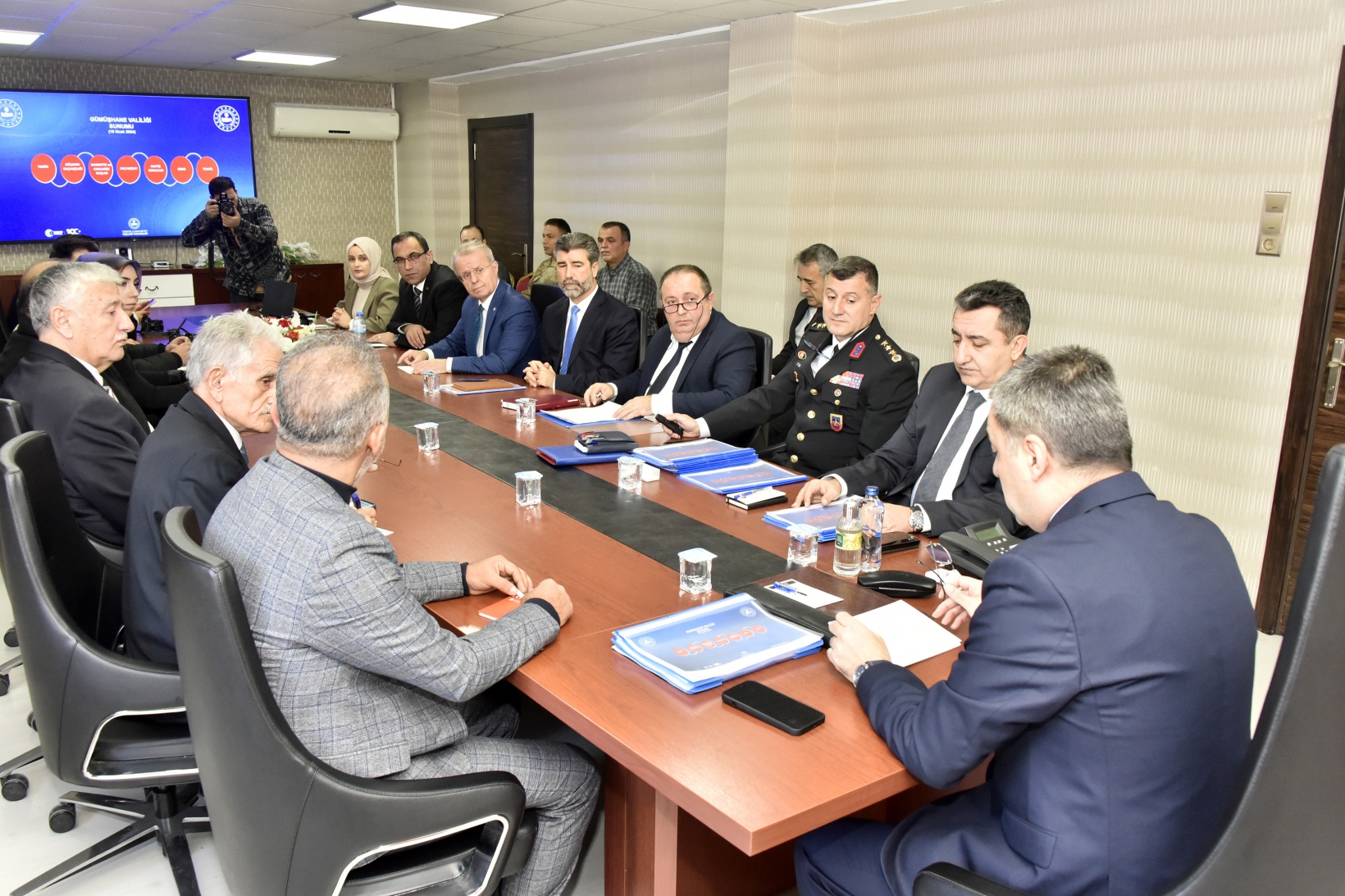 2023 Yılı Sosyal Yardımlaşma, Eğitim, Sağlık ve Tarım çalışmaları değerlendirildi 6