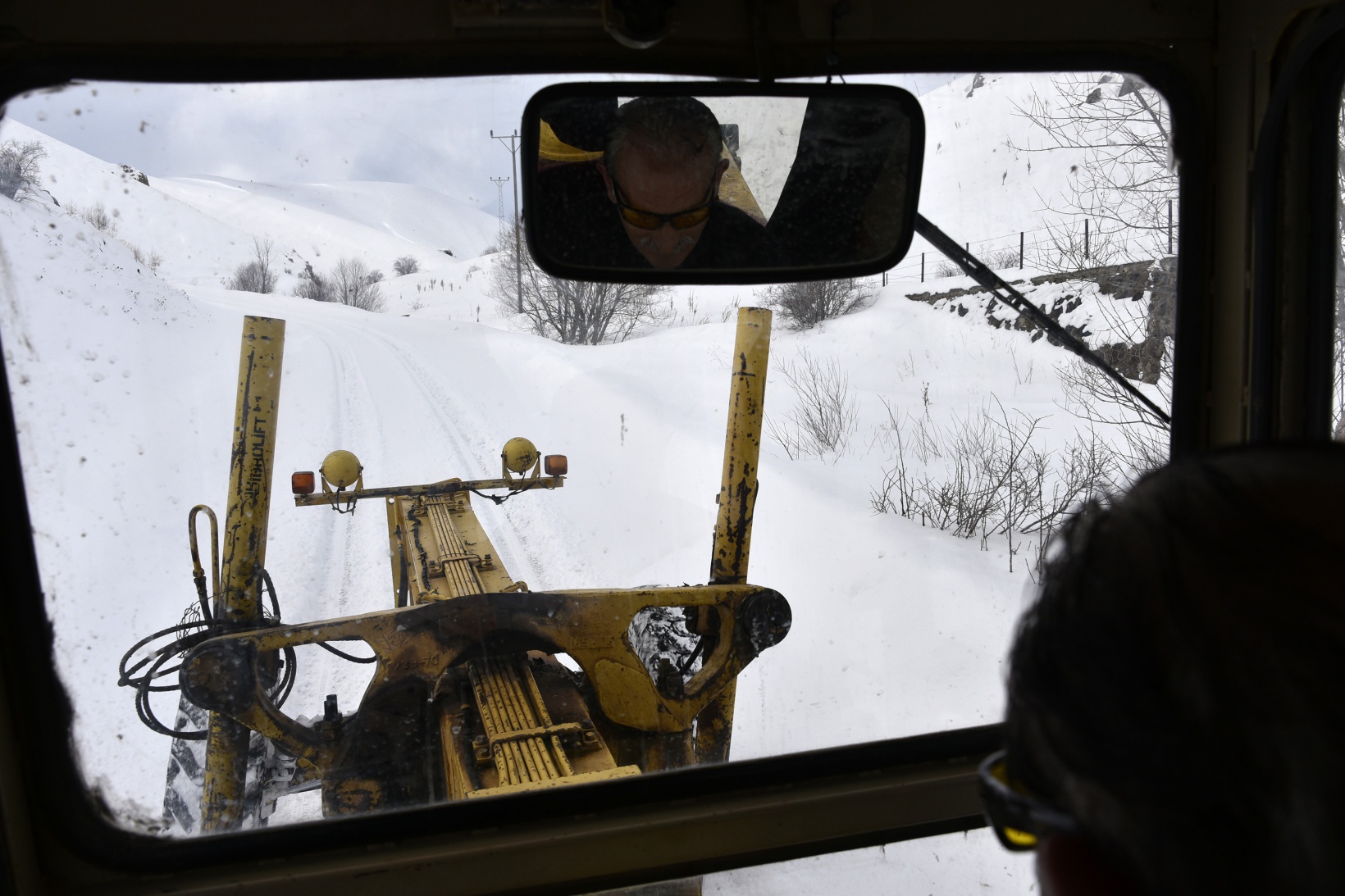 Gümüşhane’de karla mücadele çalışmaları devam ediyor 9