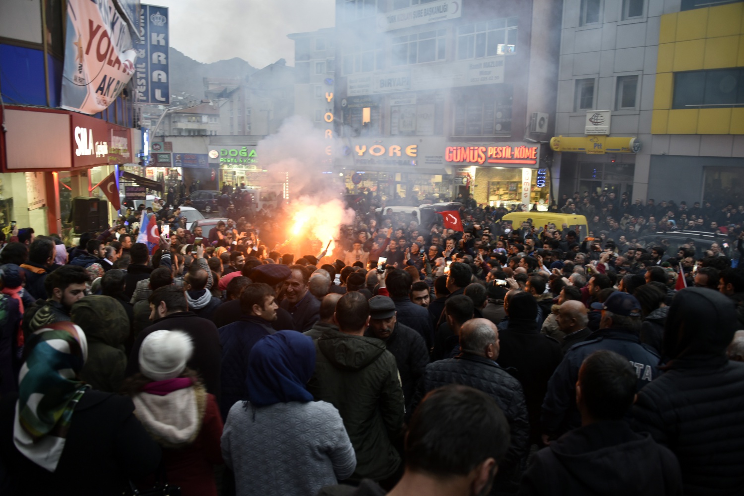 Gümüşhane’de sevinç gösterileri 4