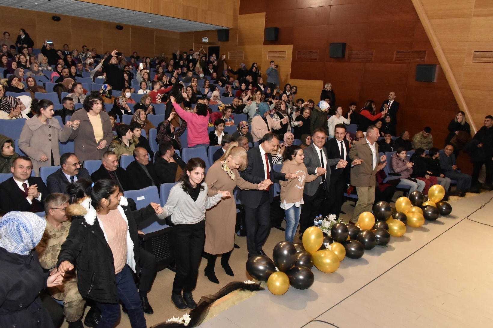 Gümüşhane'de 3 Aralık Dünya Engelliler Günü kutlandı 27