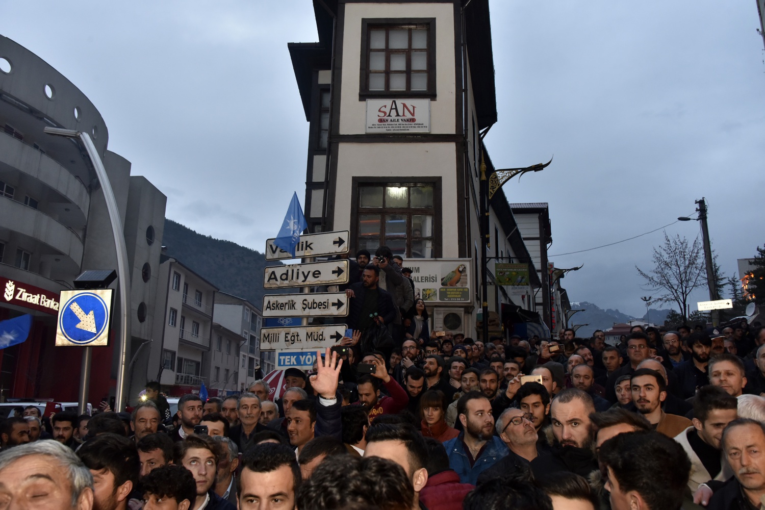 Gümüşhane’de sevinç gösterileri 12