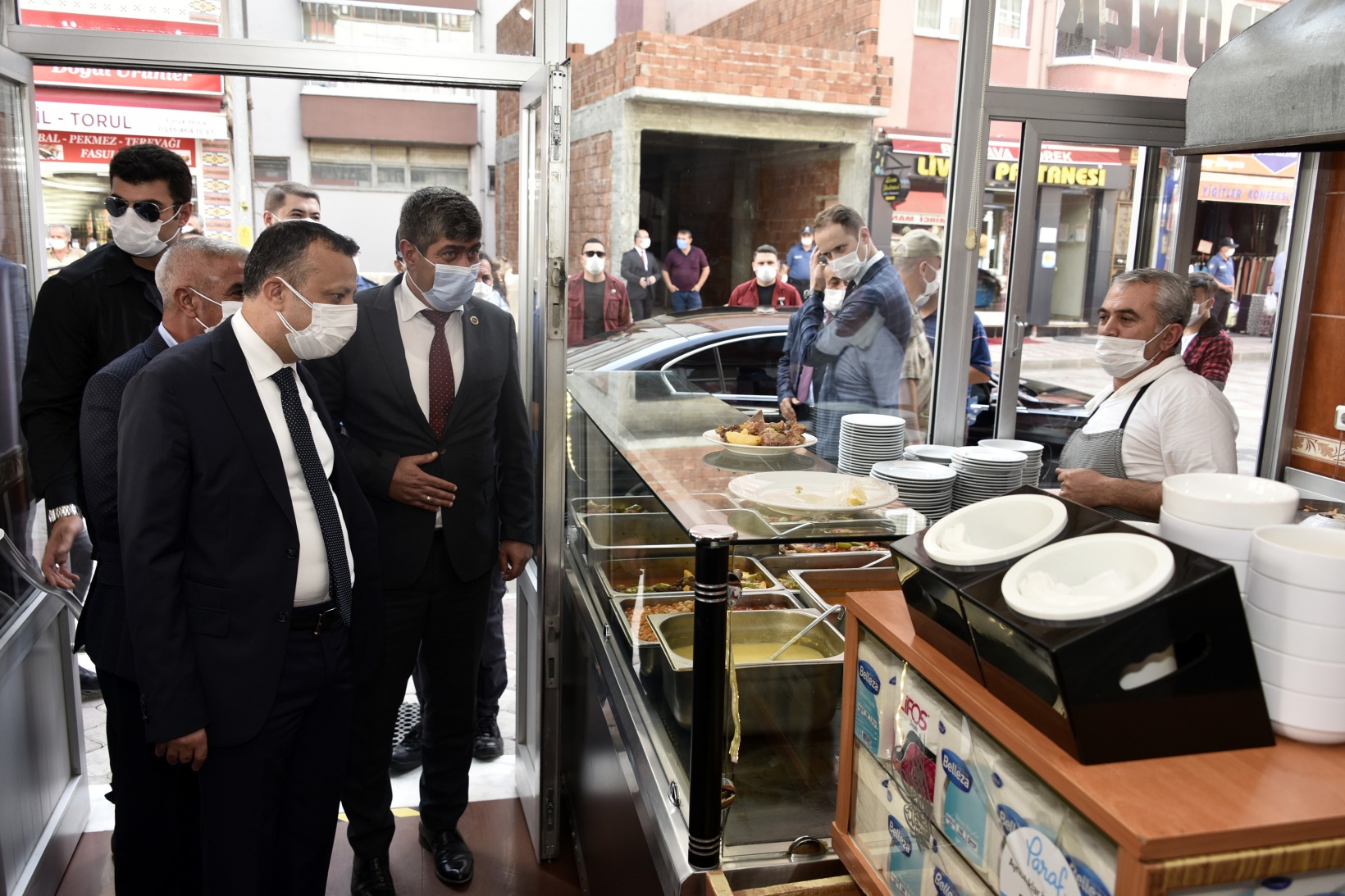 Torul’da geniş kapsamlı koronavirüs denetimi 27