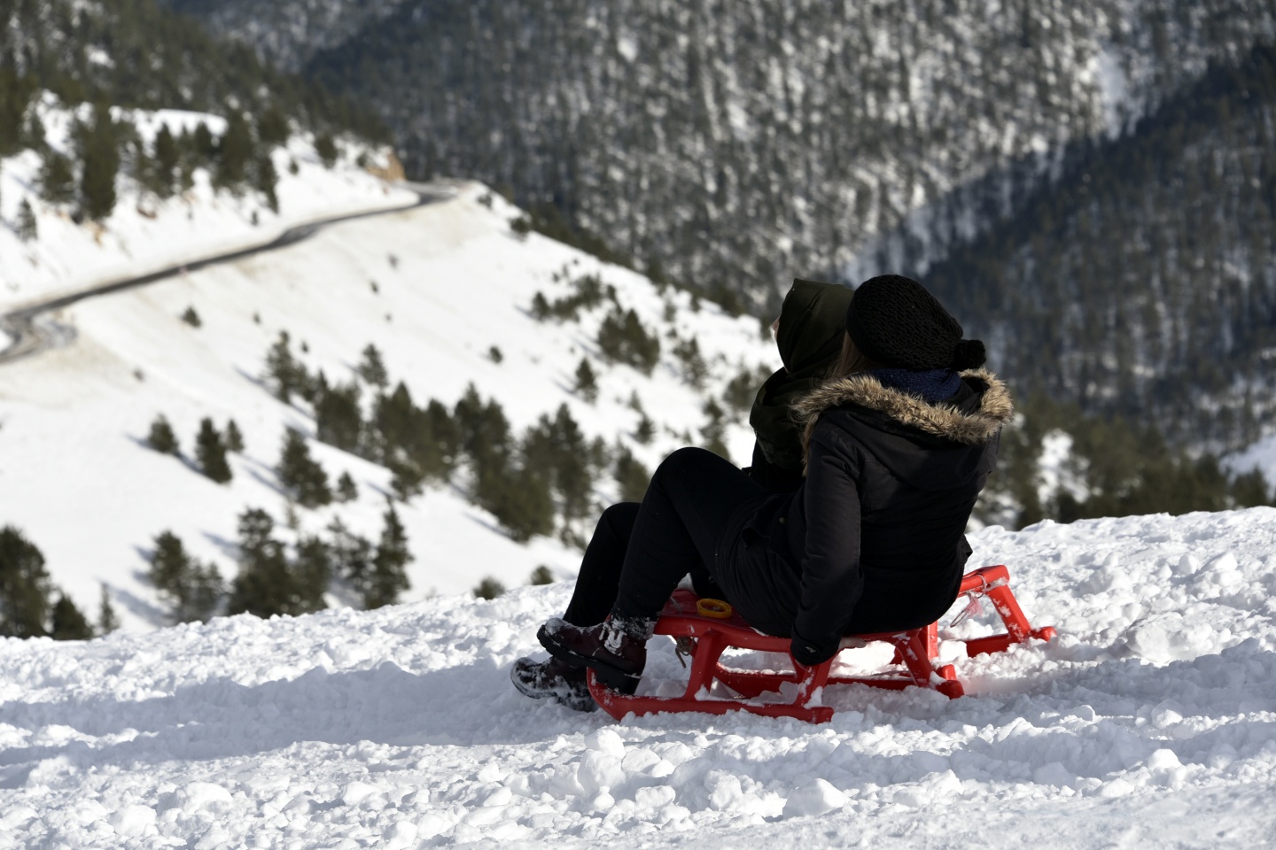Doğu Karadeniz’in tek kayak merkezi Zigana’da sezon açıldı 3