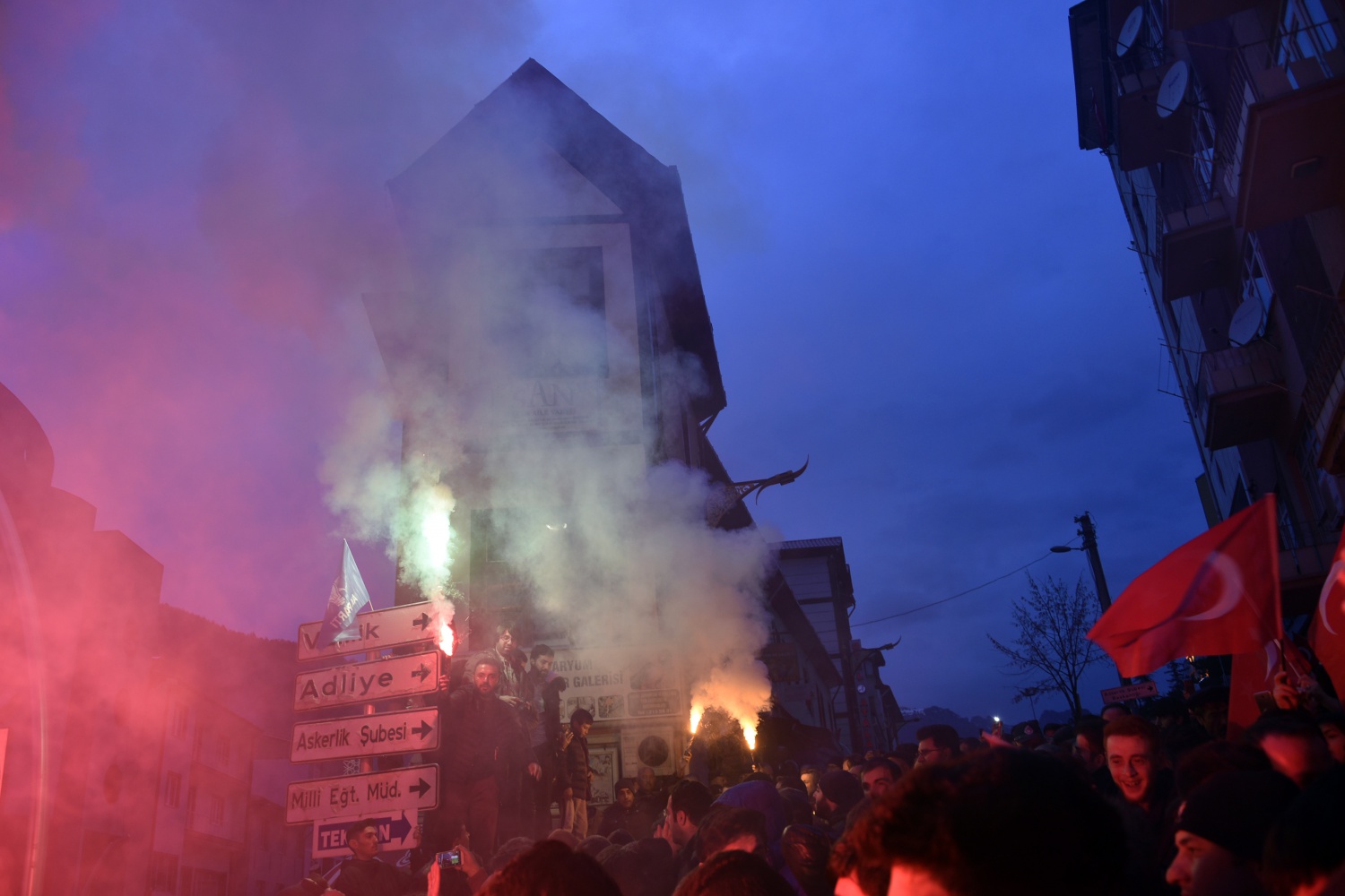 Gümüşhane’de sevinç gösterileri 1