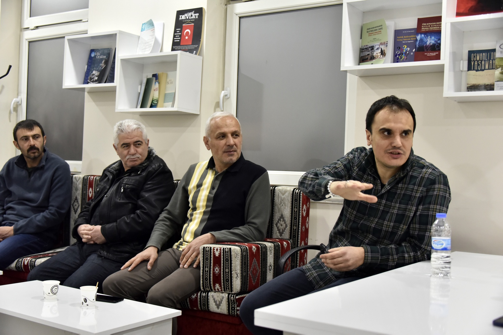 Diker: Beden dili özgüvenin dışa vuruş şeklidir 2