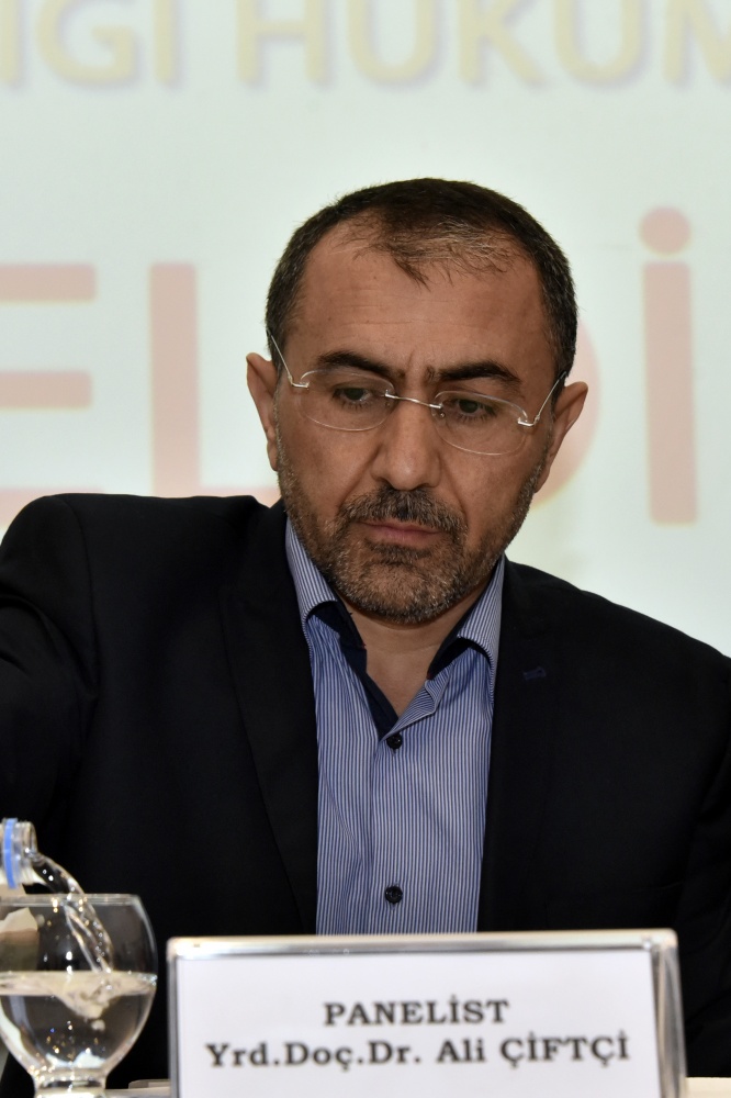 'Referandum yaklaştıkça sosyal medya ve diğer alanlarda daha fazla yalan piyasaya sürülmeye başlandı' 8