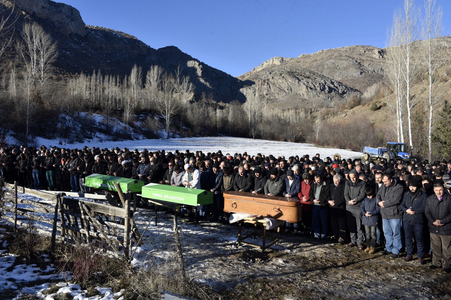 Zigana dağındaki kazada ölenler toprağa verildi 18