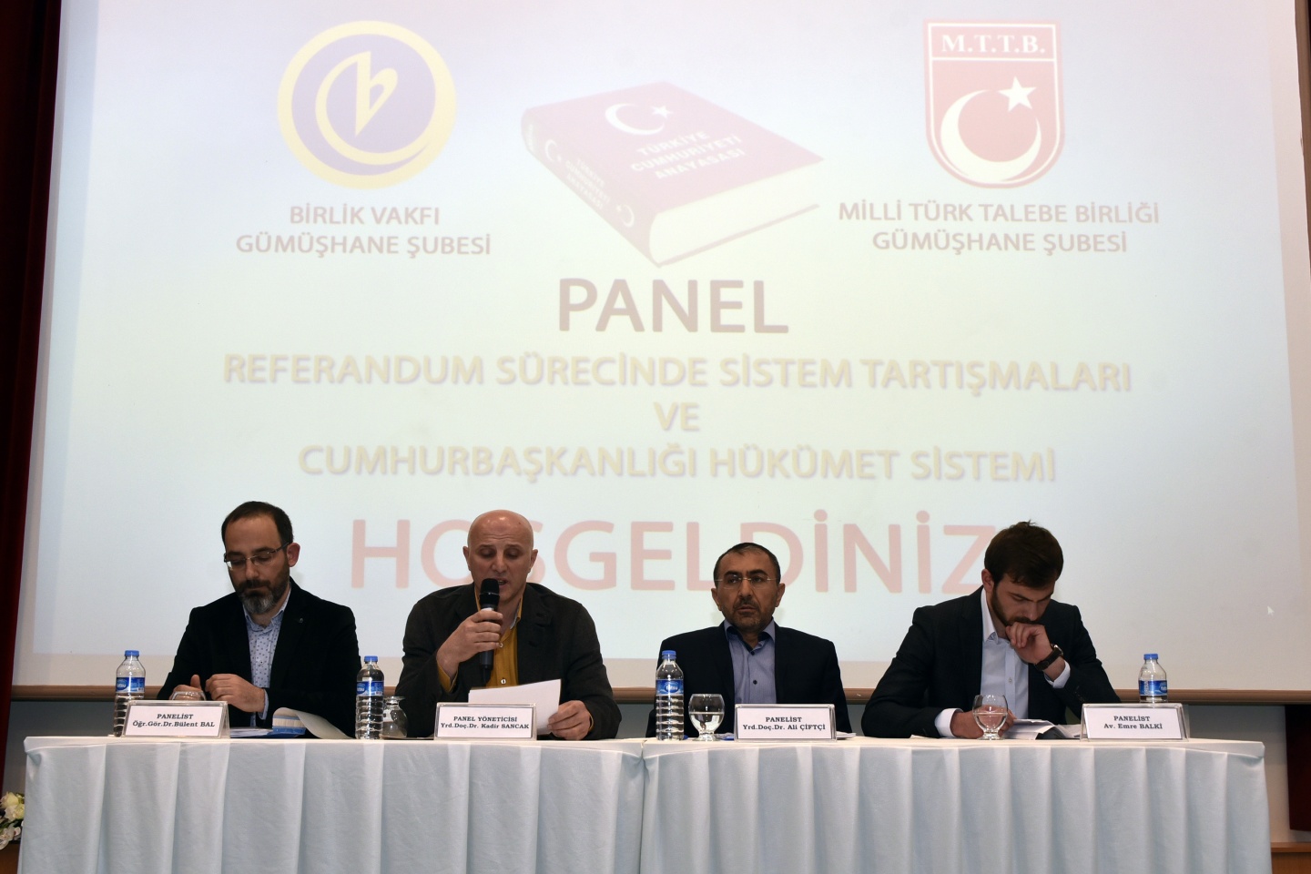 'Referandum yaklaştıkça sosyal medya ve diğer alanlarda daha fazla yalan piyasaya sürülmeye başlandı' 9