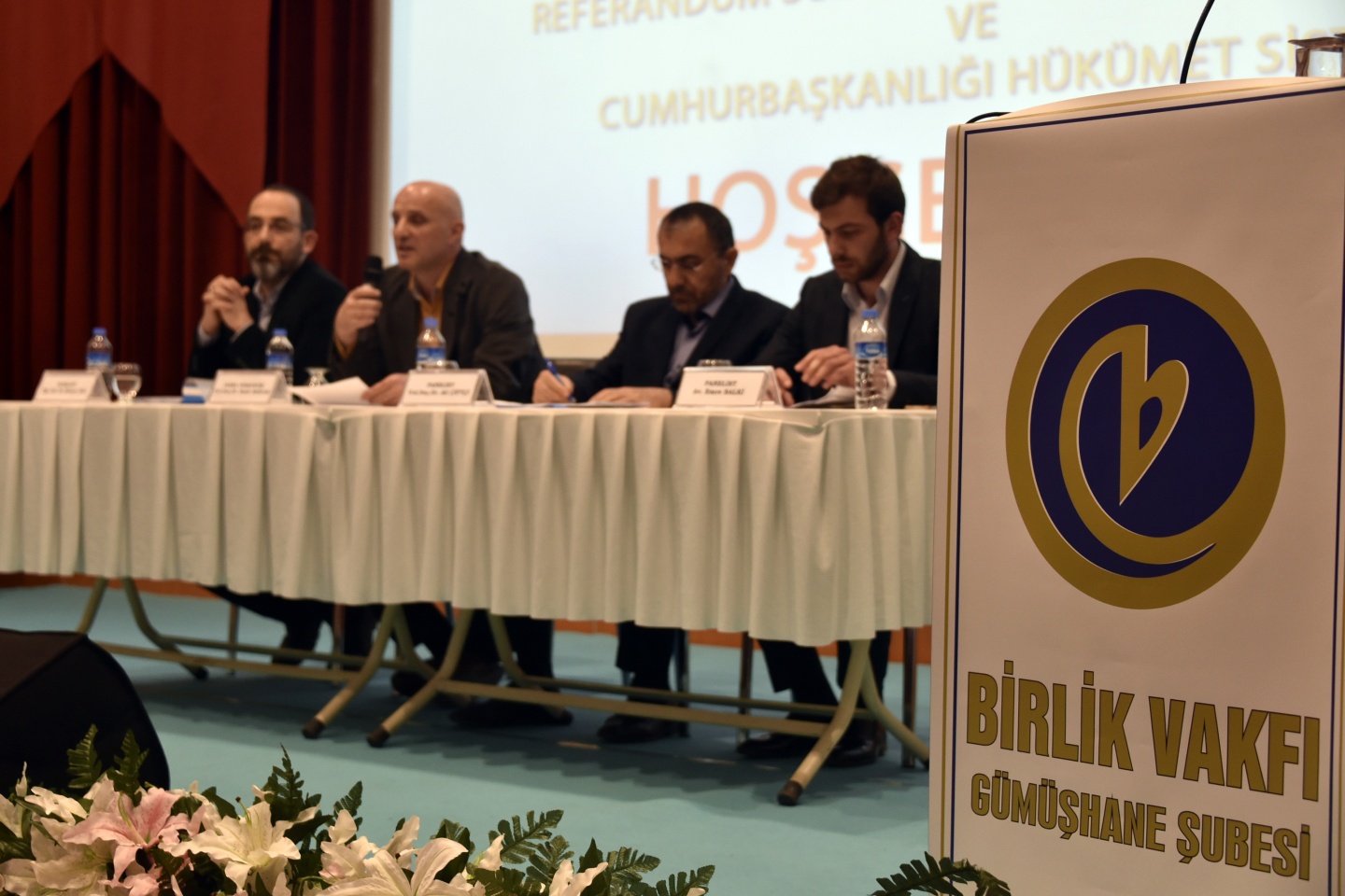 'Referandum yaklaştıkça sosyal medya ve diğer alanlarda daha fazla yalan piyasaya sürülmeye başlandı' 11