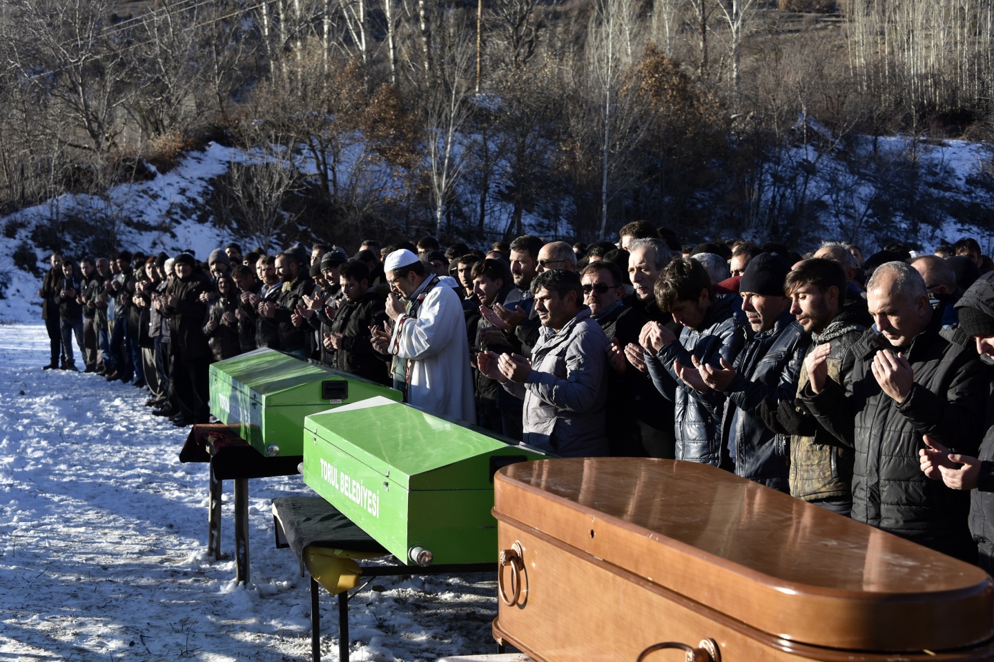 Zigana dağındaki kazada ölenler toprağa verildi 15